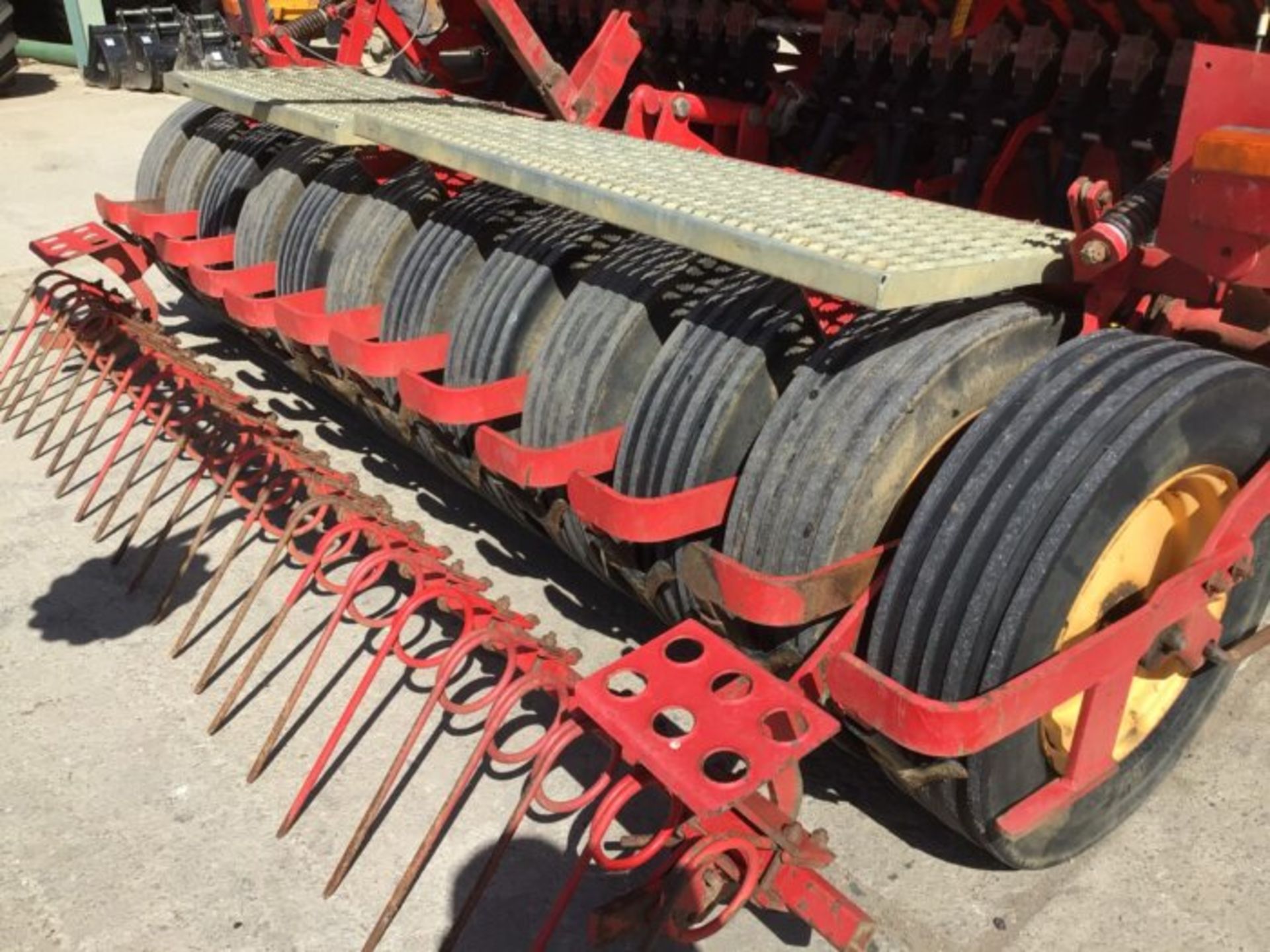 VADERSTAD SUPER RAPID 300S TRAILED DRILL - Image 5 of 14