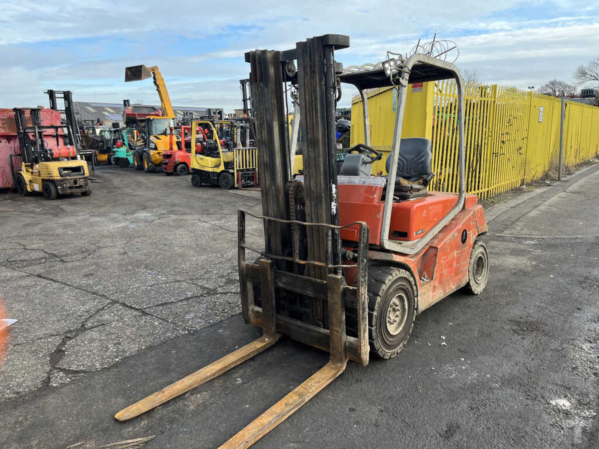 2005 DIESEL FORKLIFTS CESAB CBD30