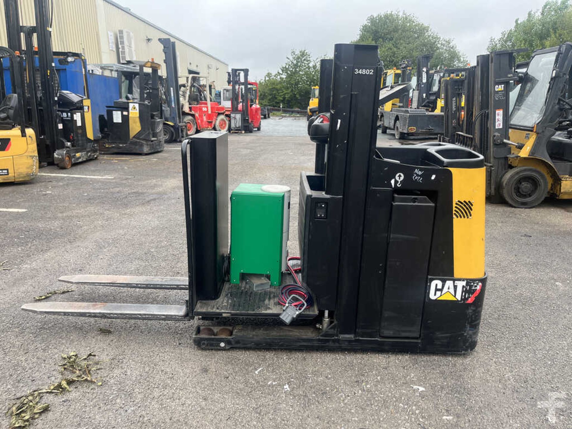 2019 CAT LIFT TRUCKS NOL10NF *CHARGER INCLUDED