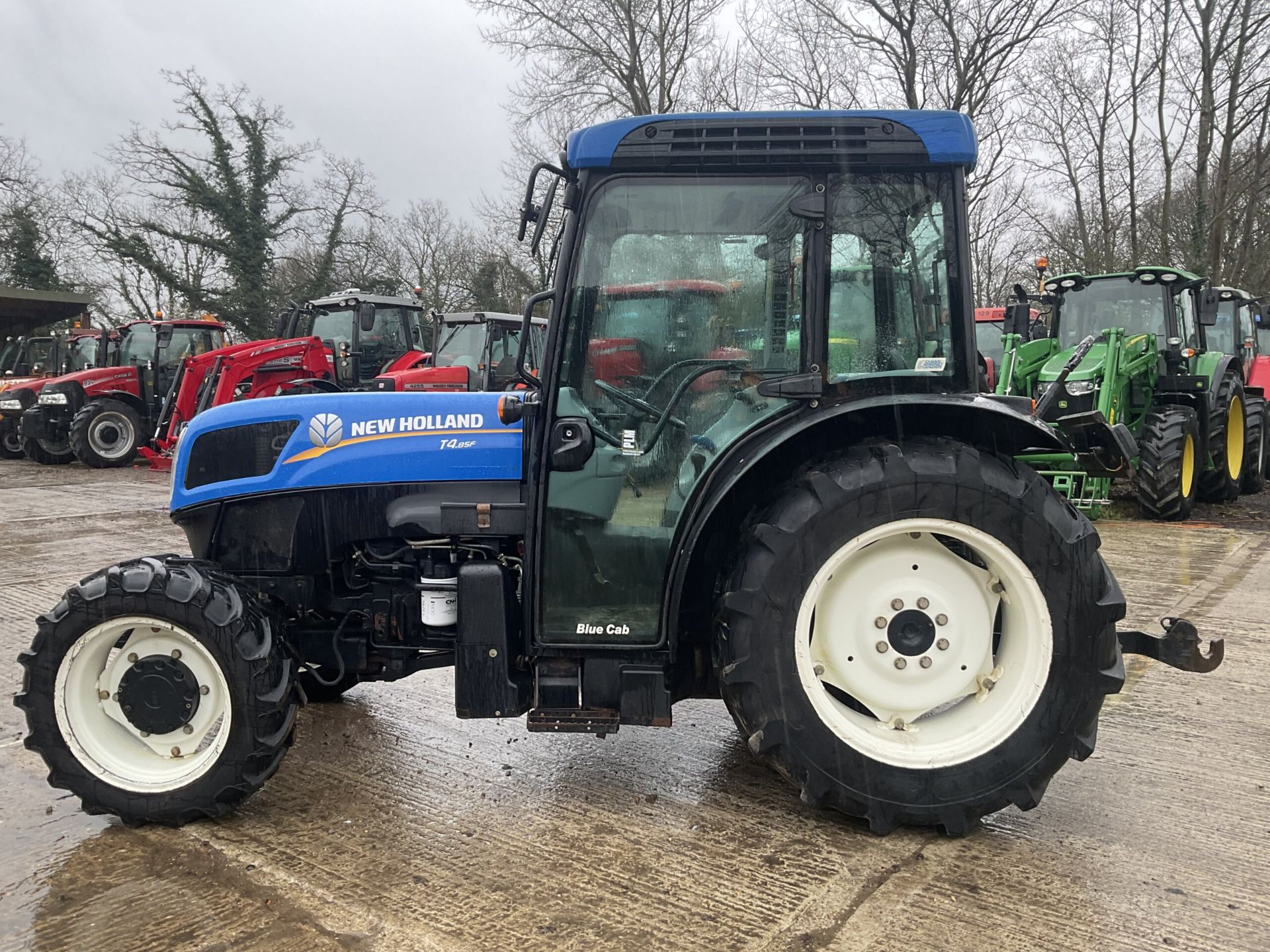 NEW HOLLAND T4.85F 5268 HOURS. - Image 10 of 10