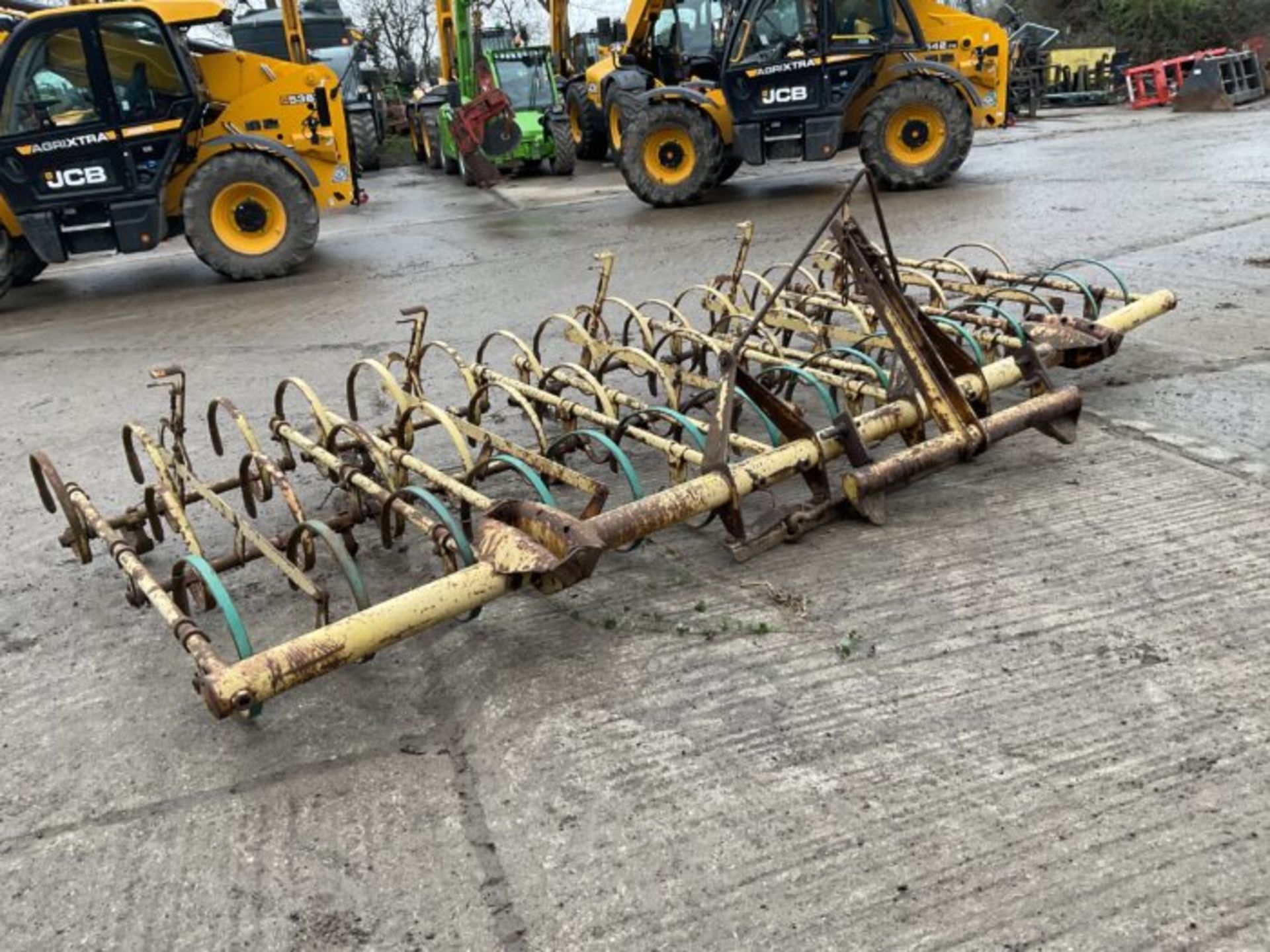 BOMFORD 39 SPRING TINE CULTIVATOR.