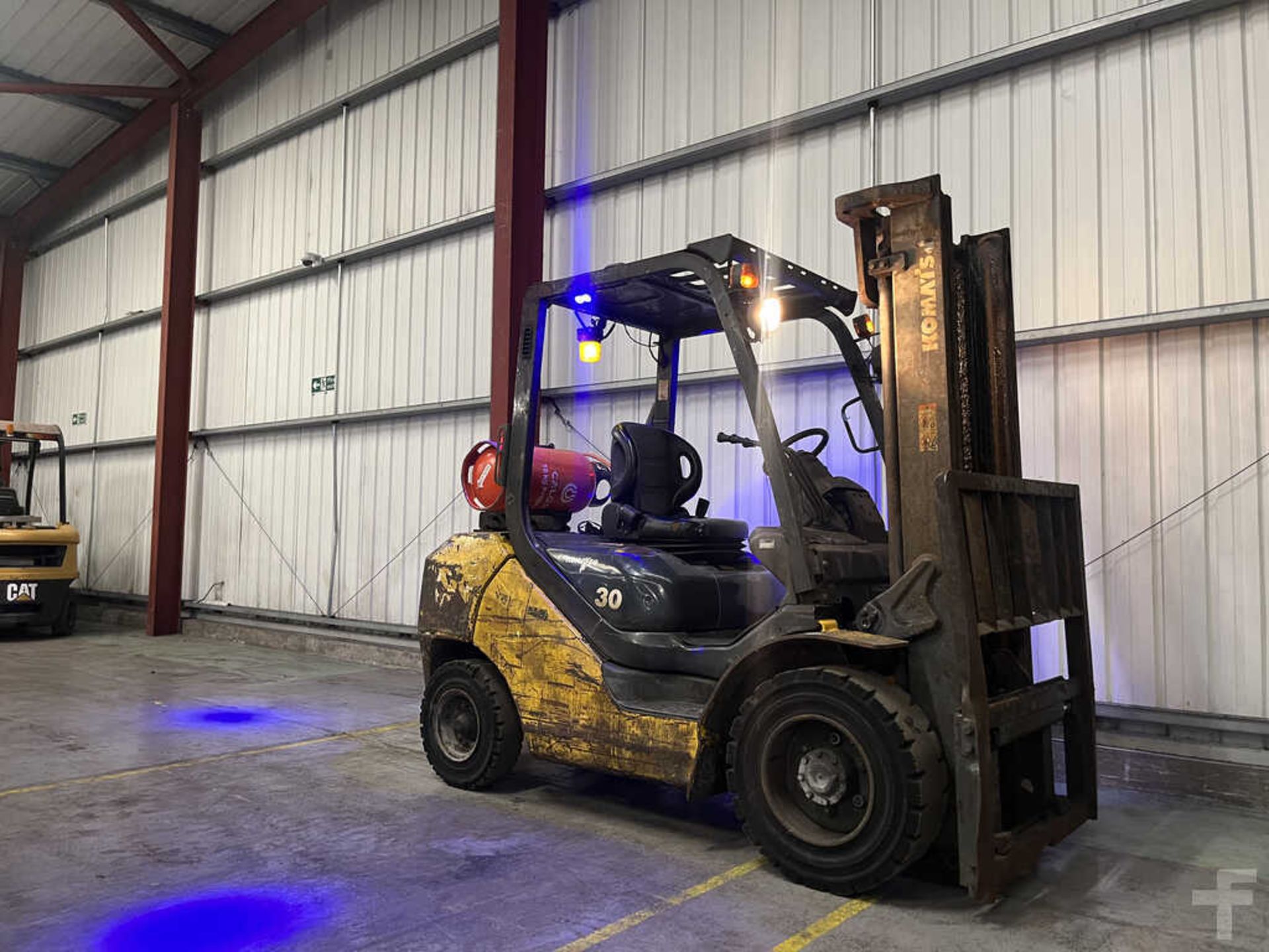 LPG FORKLIFTS KOMATSU FG30T-17 - Bild 4 aus 4