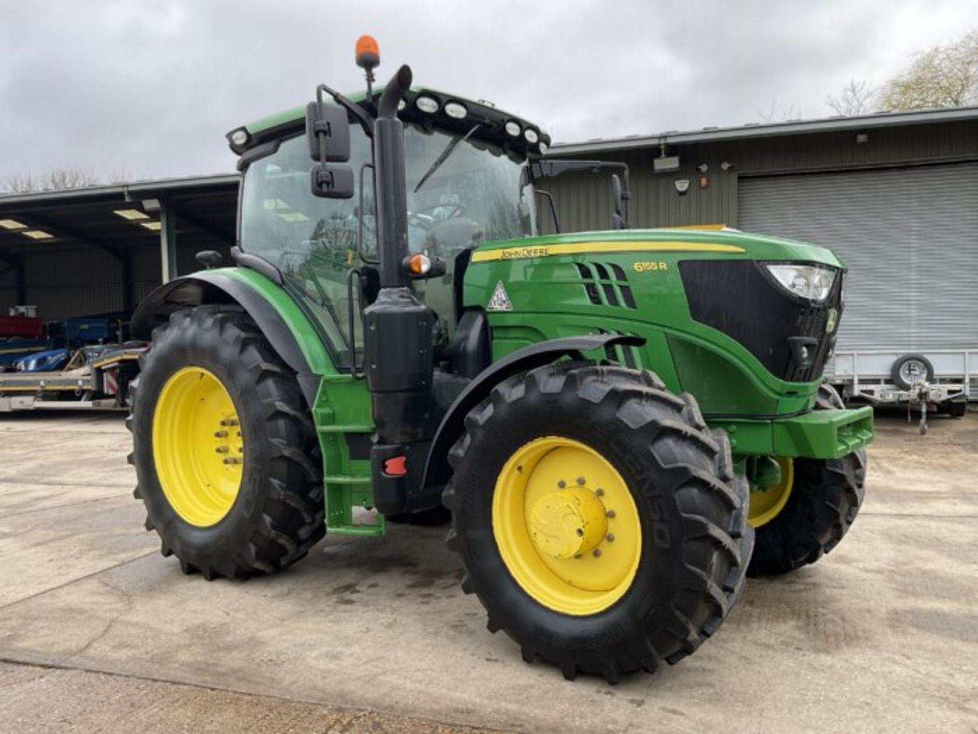 YEAR 2018 – 18 REG JOHN DEERE 6155R PREMIUM - Image 4 of 12