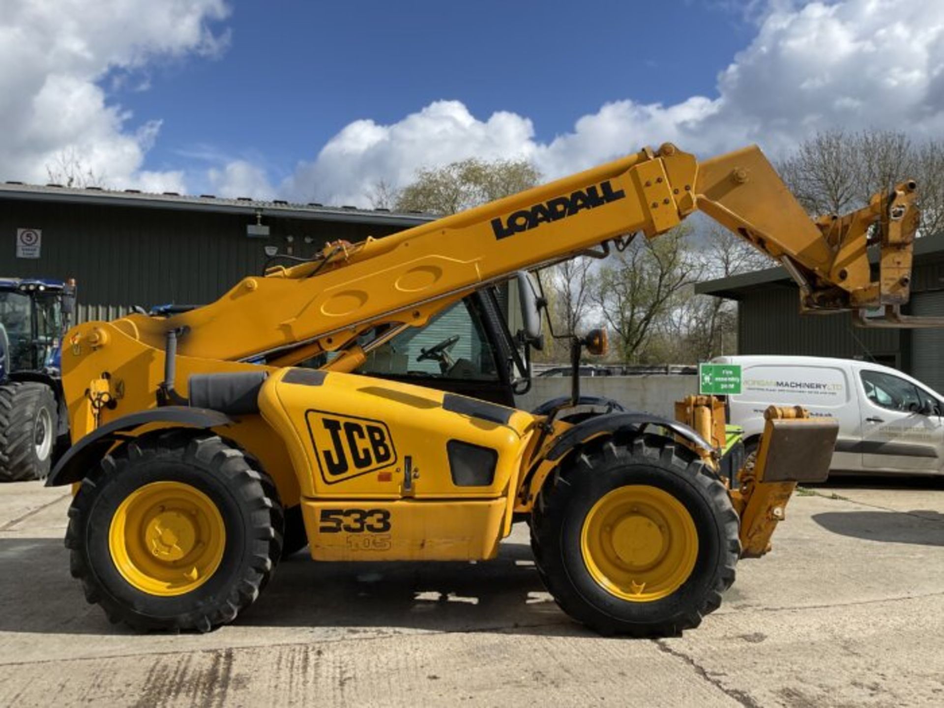 YEAR 2002 JCB 533.105 - Image 6 of 11