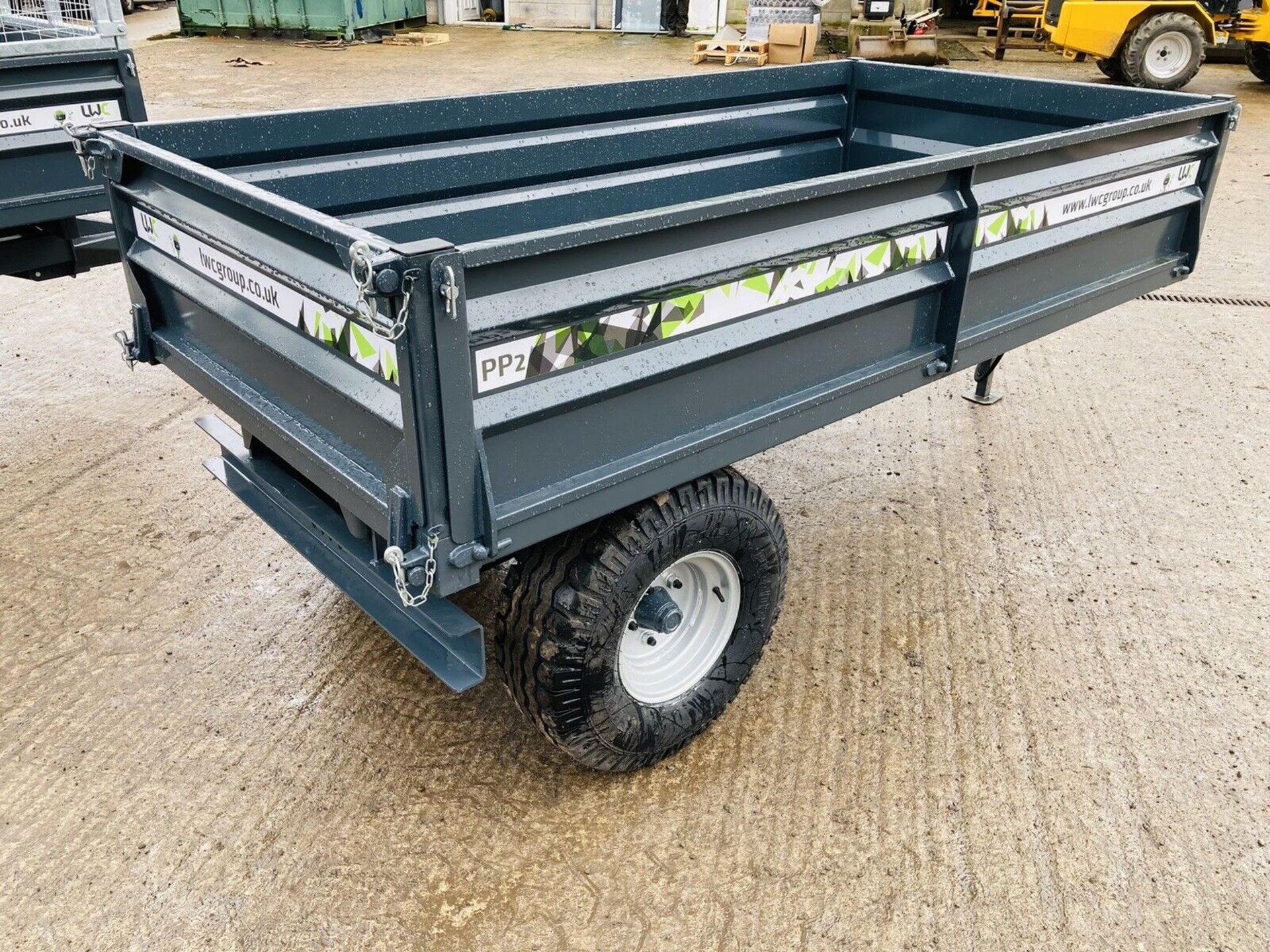 NEW 2 TONNE TIPPING TRAILER - Image 8 of 9
