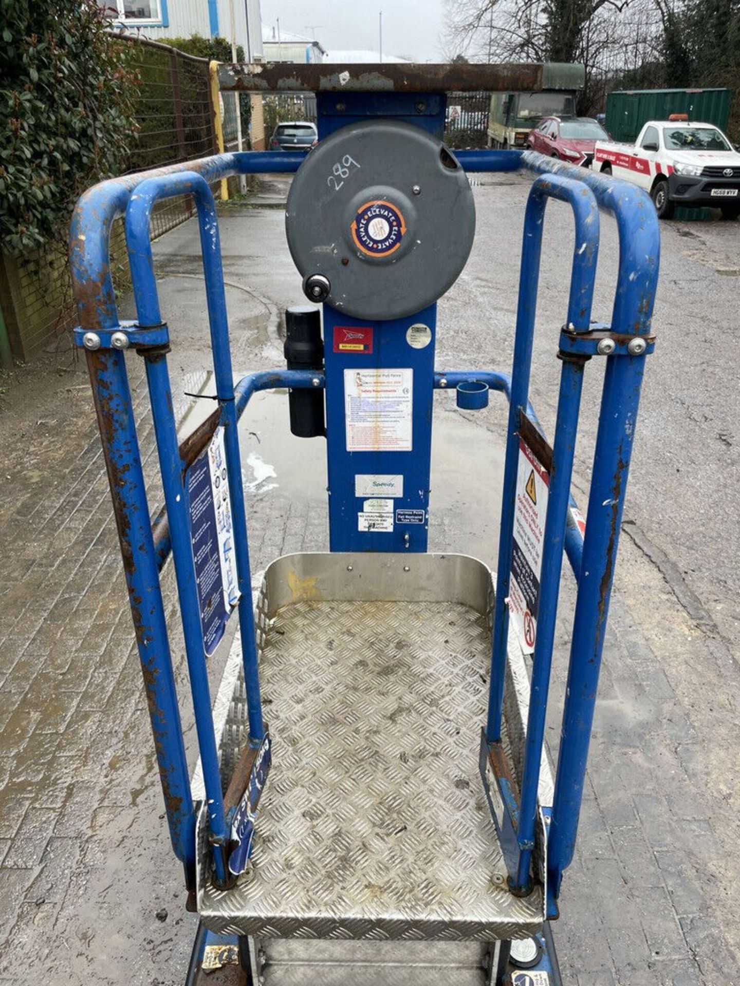 2018 POWER TOWER ECOLIFT PUSH AROUND LIFT - Image 7 of 8