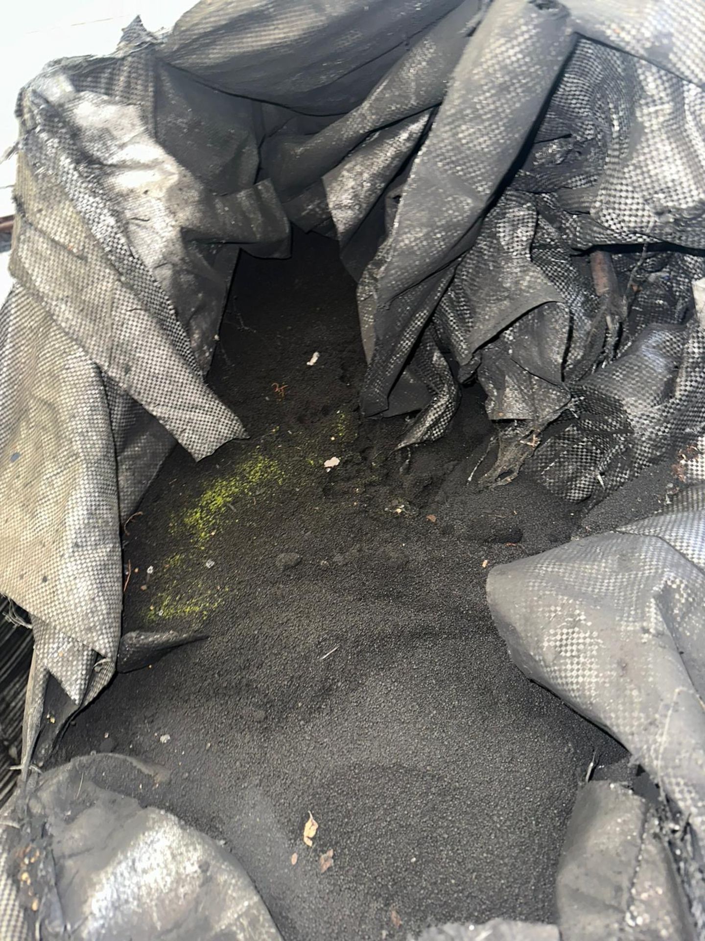 CARBON BLACK RAW MATERIAL BULK BAGS APPROX 14 TONNES - Image 7 of 8