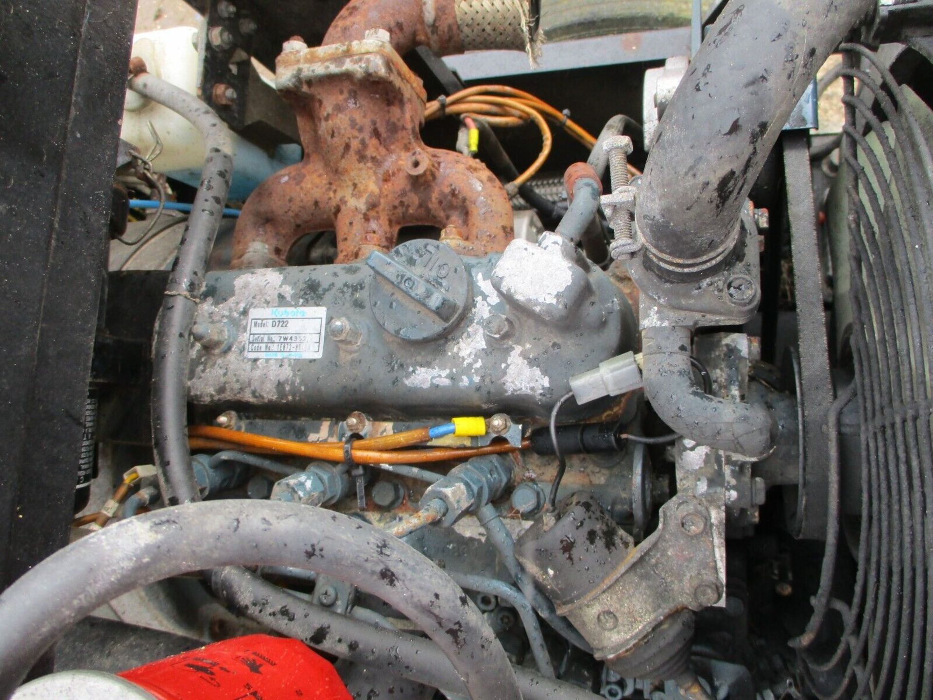 KUBOTA D722 ENGINE