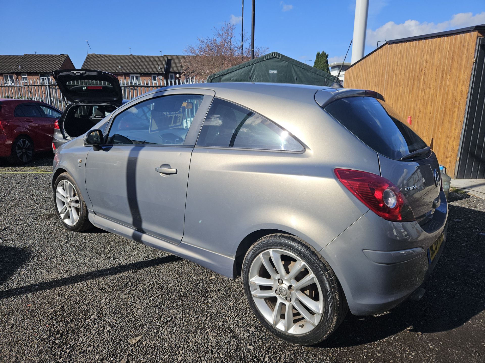 VAUXHALL CORSA 1.4 - Bild 2 aus 5