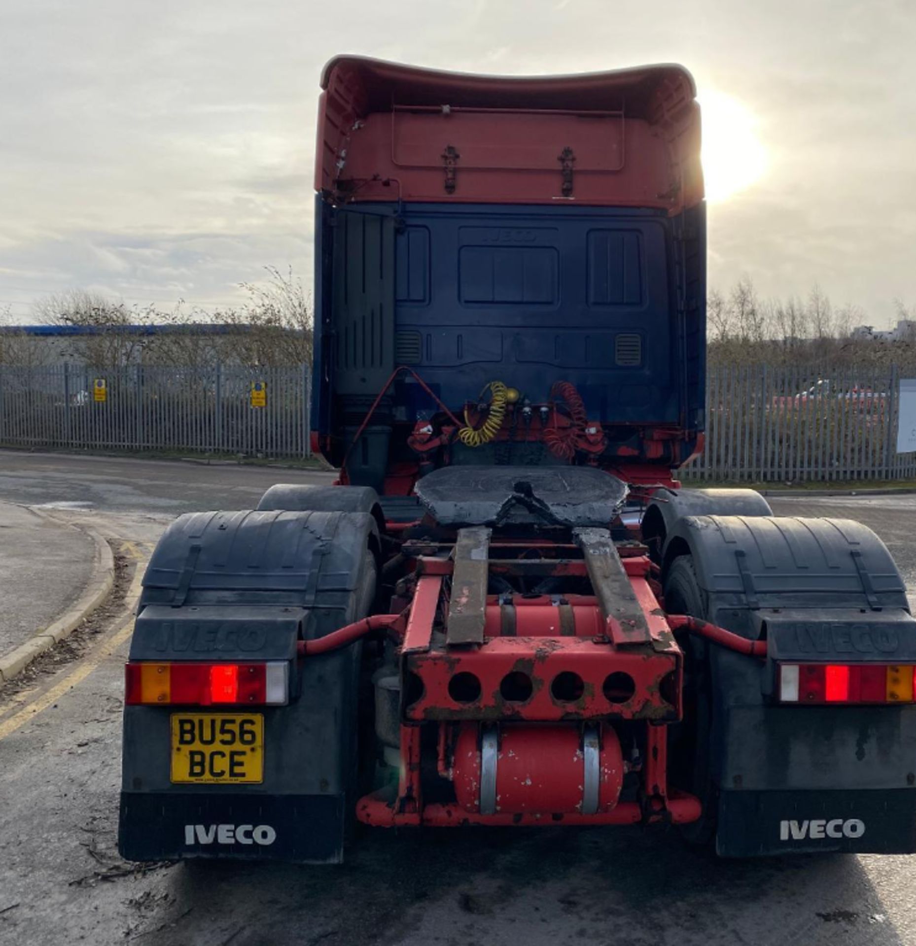 EXPLORATION READY: '06 IVECO STRALIS 6X2 DIESEL - Image 4 of 11