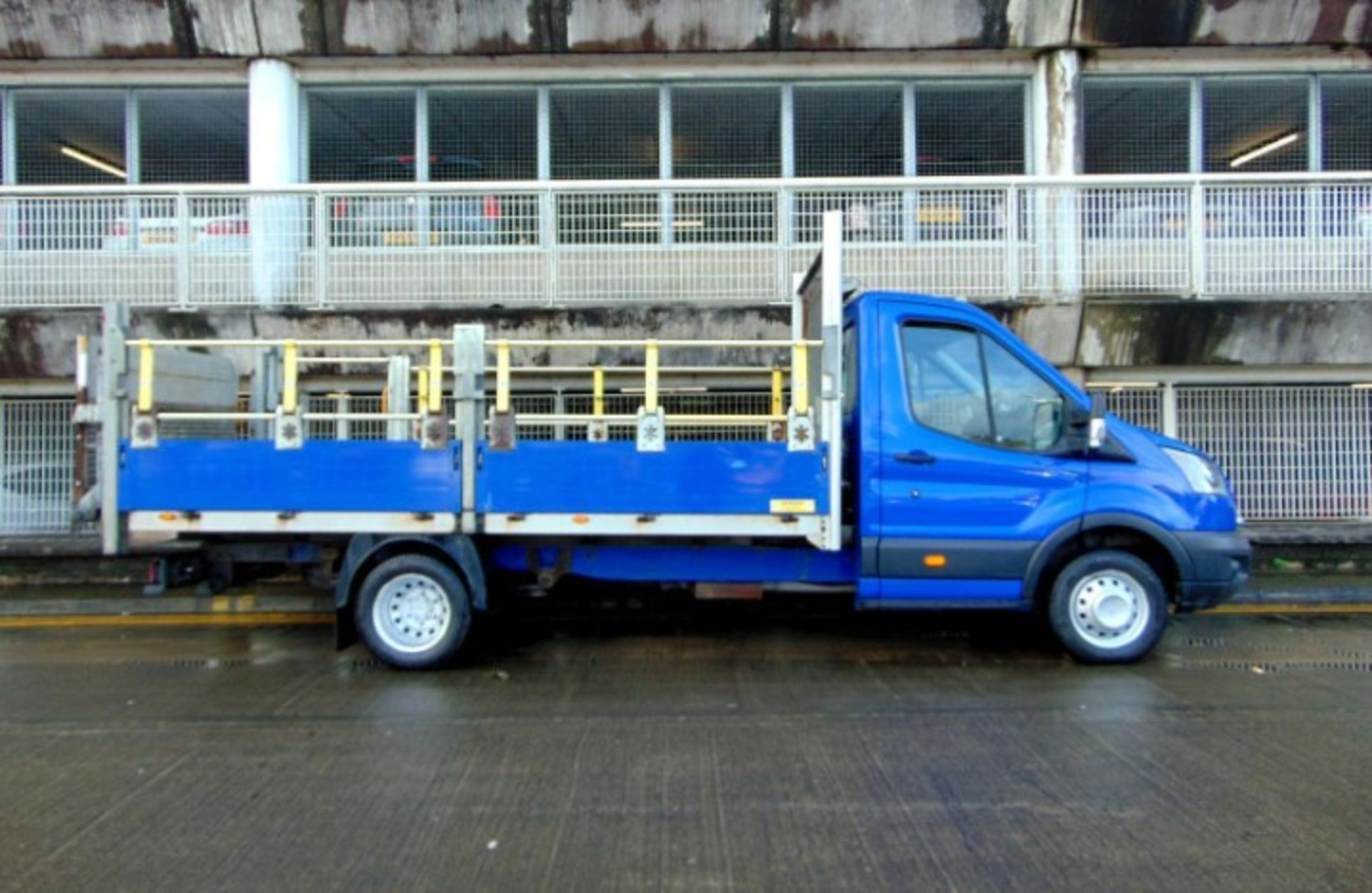 TAIL LIFT,2017 FORD TRANSIT DROPSIDE, XLWB, EXTENDED