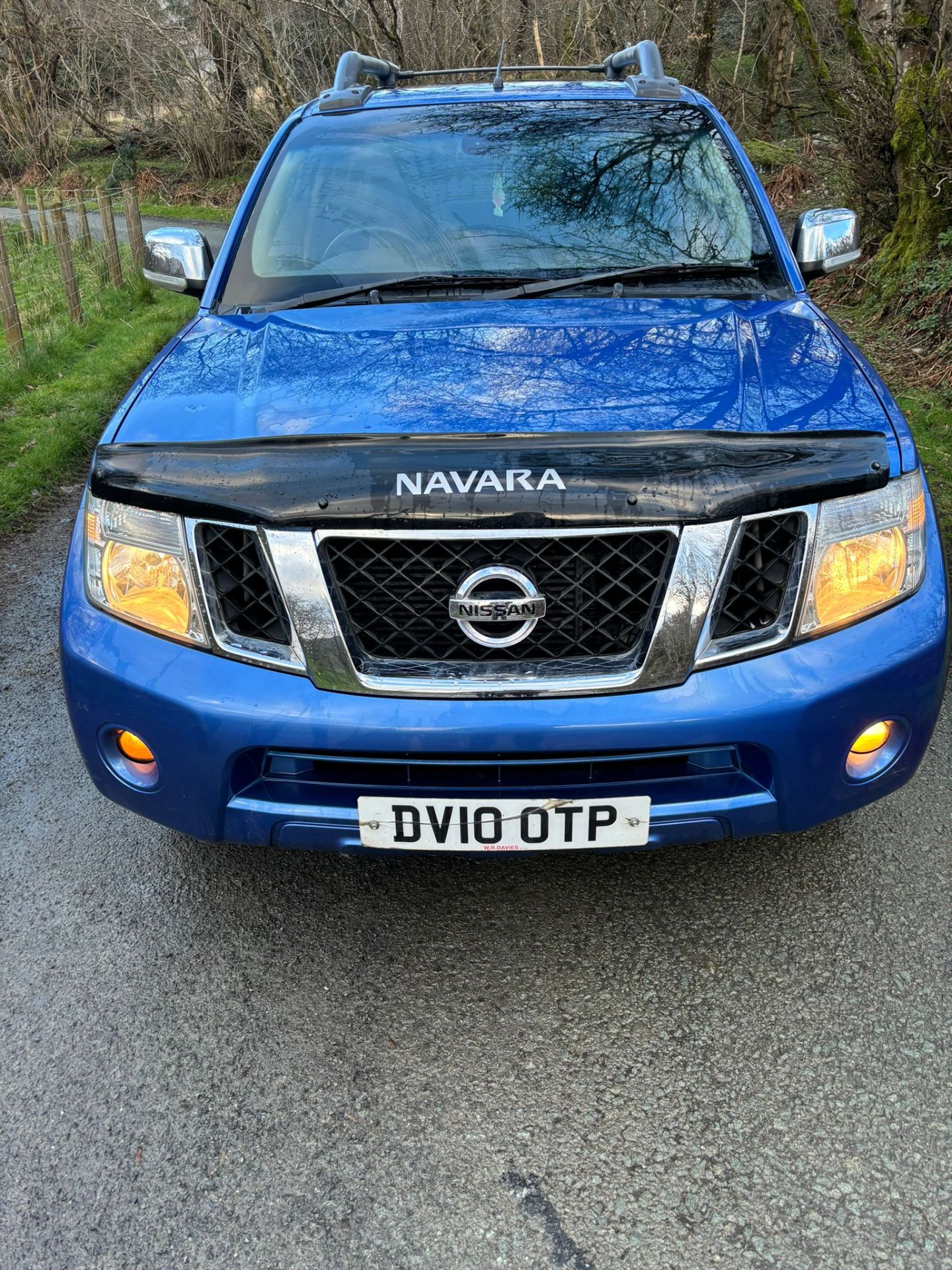 NISSAN NAVARA D40 DOUBLE CAB PICKUP TRUCK 2010 TEKNA - Image 6 of 13