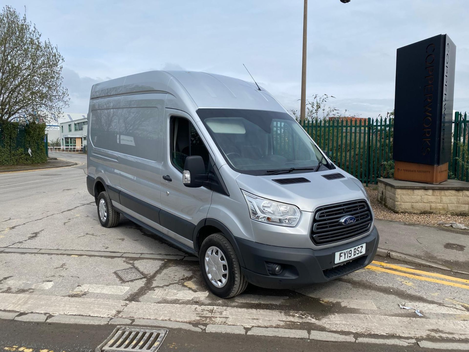 READY FOR ANYTHING: 2019 FORD TRANSIT DIESEL WITH FULL SERVICE >>--NO VAT ON HAMMER--<< - Bild 15 aus 15