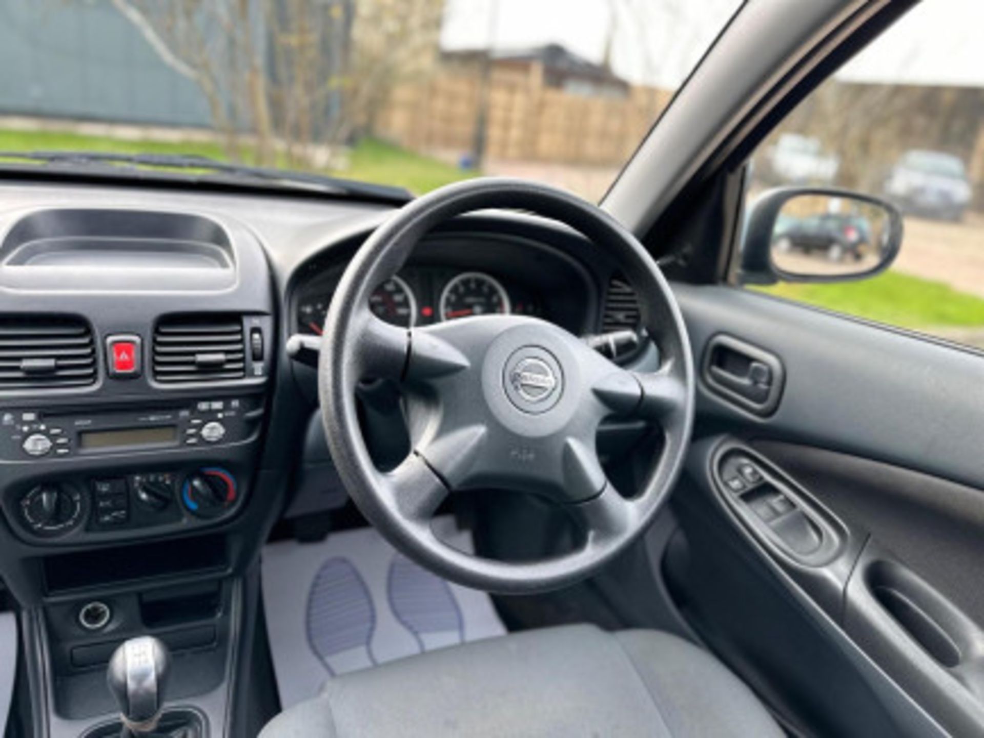 2006 NISSAN ALMERA - PERFECT CAR FOR BEGINNERS AND YOUNG LEARNERS >>--NO VAT ON HAMMER--<< - Image 43 of 92