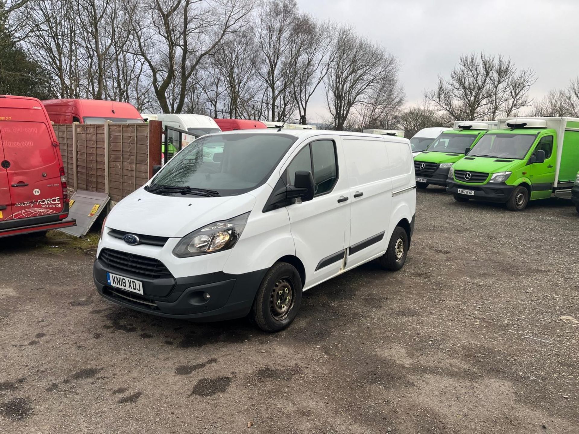 2018 FORD TRANSIT CUSTOM TDCI 130 L1 H1 SWB PANEL VAN - RELIABLE AND EFFICIENT BUSINESS COMPANION