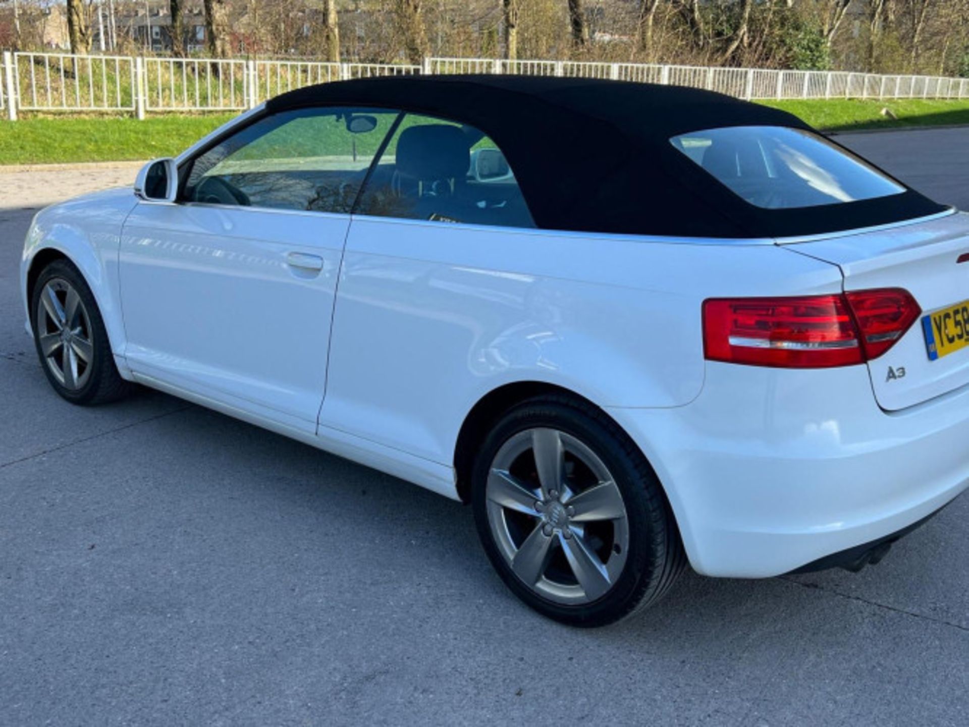 AUDI A3 CABRIOLET 2.0 TDI SPORT EURO 4 2DR **(ONLY 93 K MILEAGE)** >>--NO VAT ON HAMMER--<< - Image 94 of 113