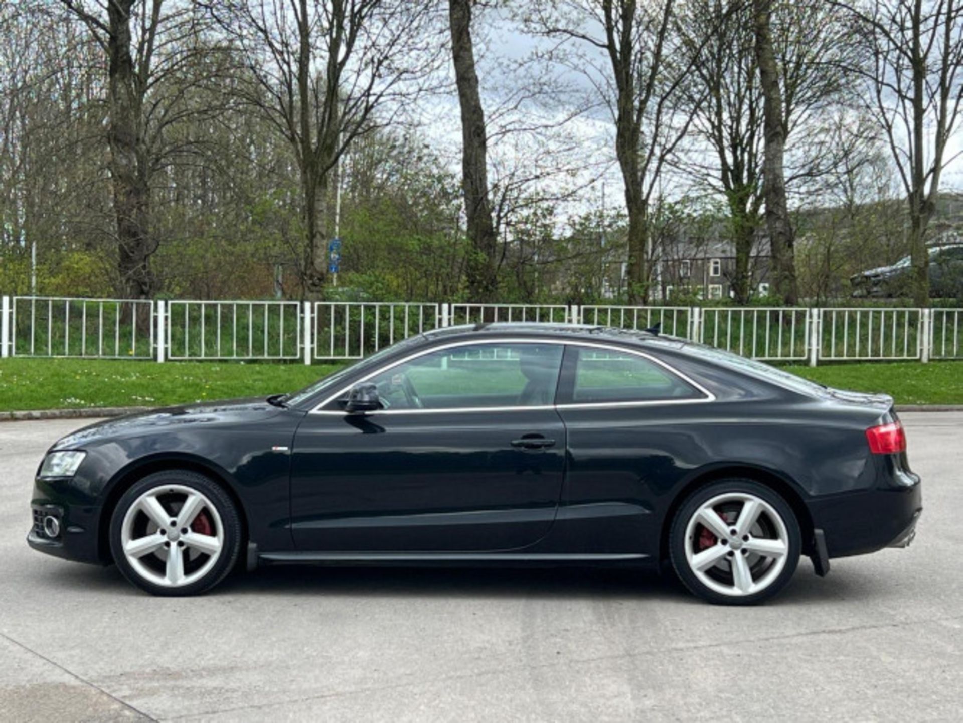 2009 AUDI A5 2.0 TDI S LINE EURO 4 2DR >>--NO VAT ON HAMMER--<< - Image 86 of 99