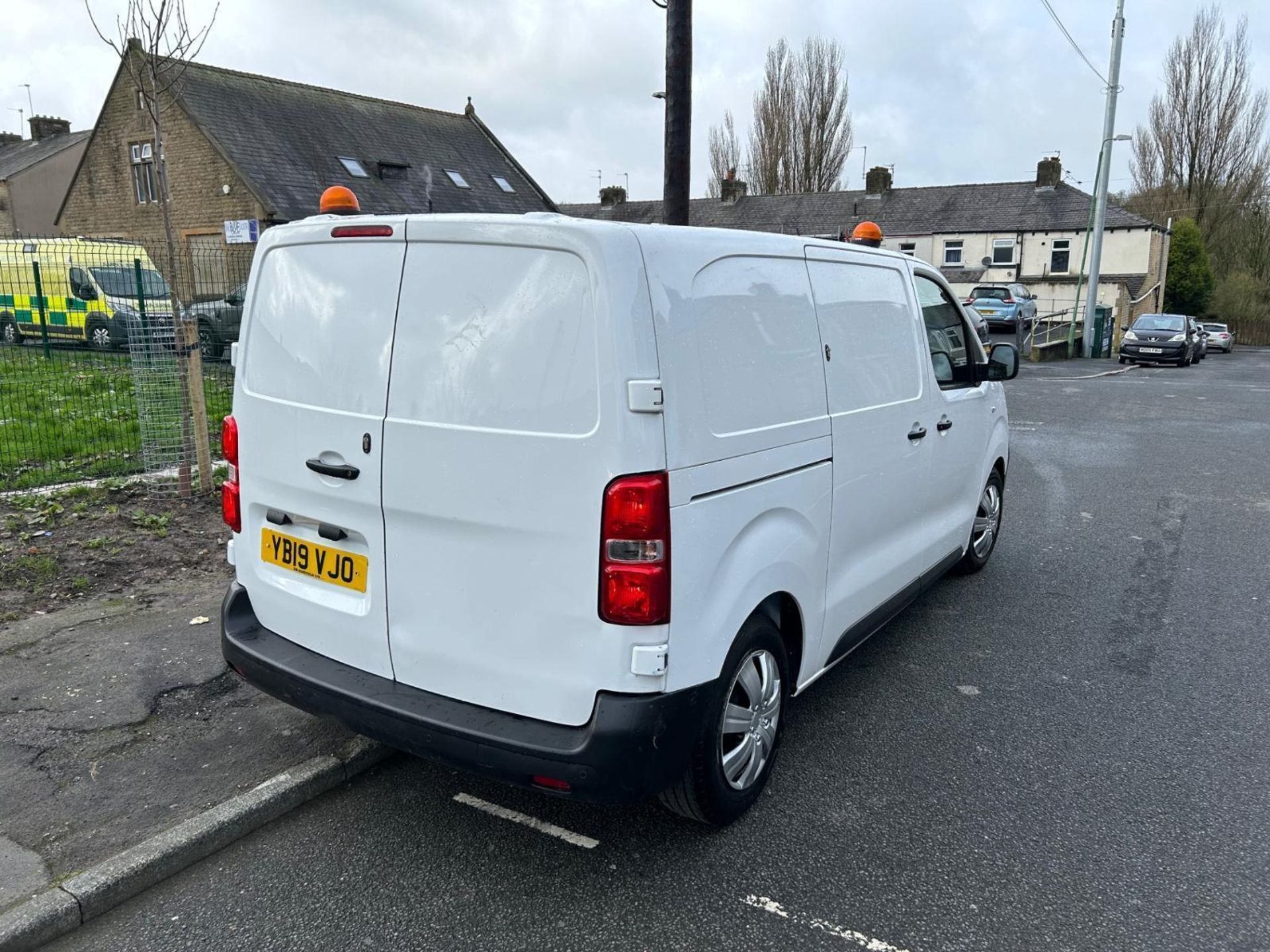 2019 CITROEN DISPATCH - 124K MILES - HPI CLEAR - READY TO GO ! - Bild 10 aus 12