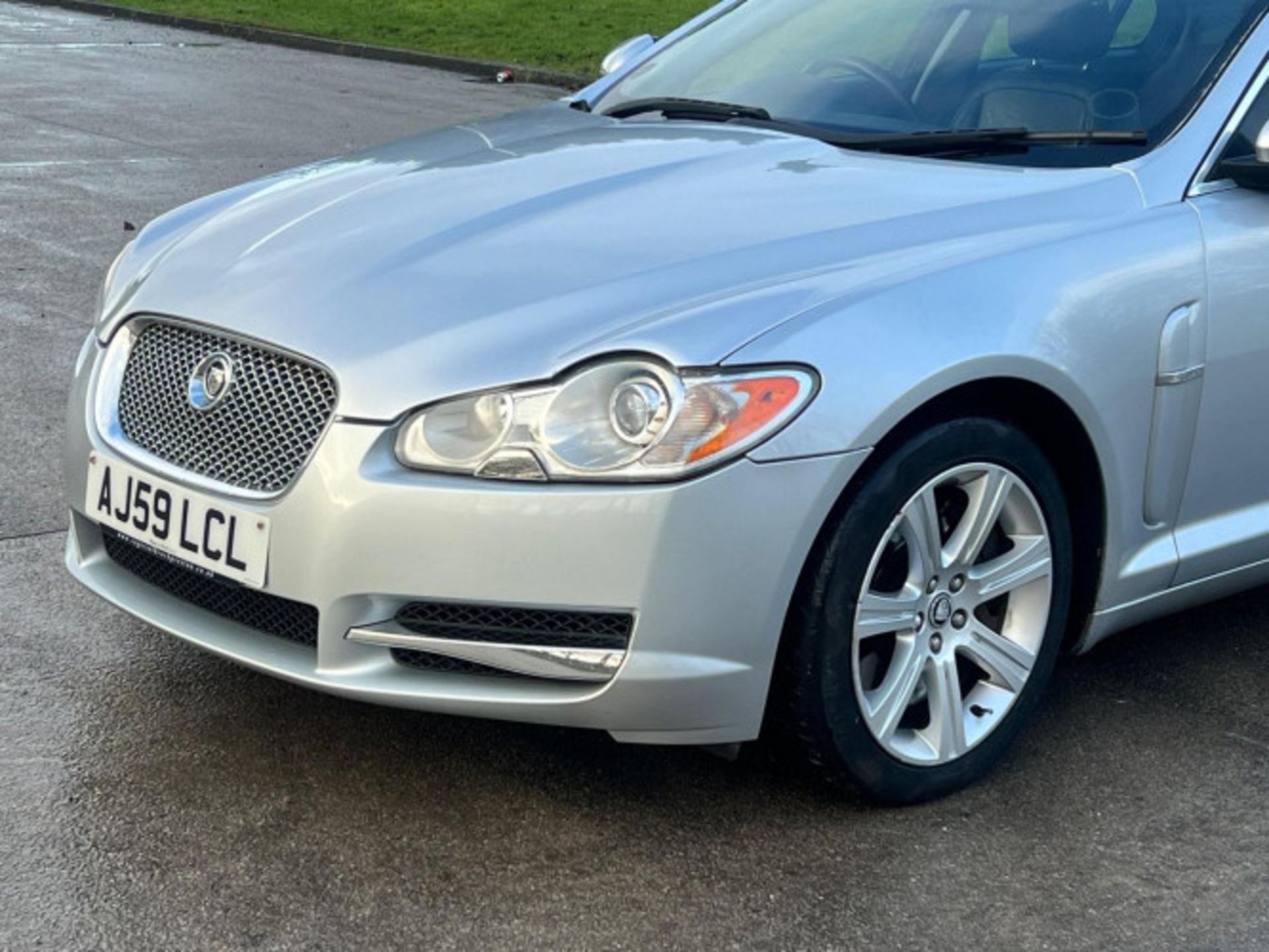 LUXURIOUS JAGUAR XF 3.0D V6 LUXURY 4DR AUTOMATIC SALOON >>--NO VAT ON HAMMER--<< - Image 105 of 118