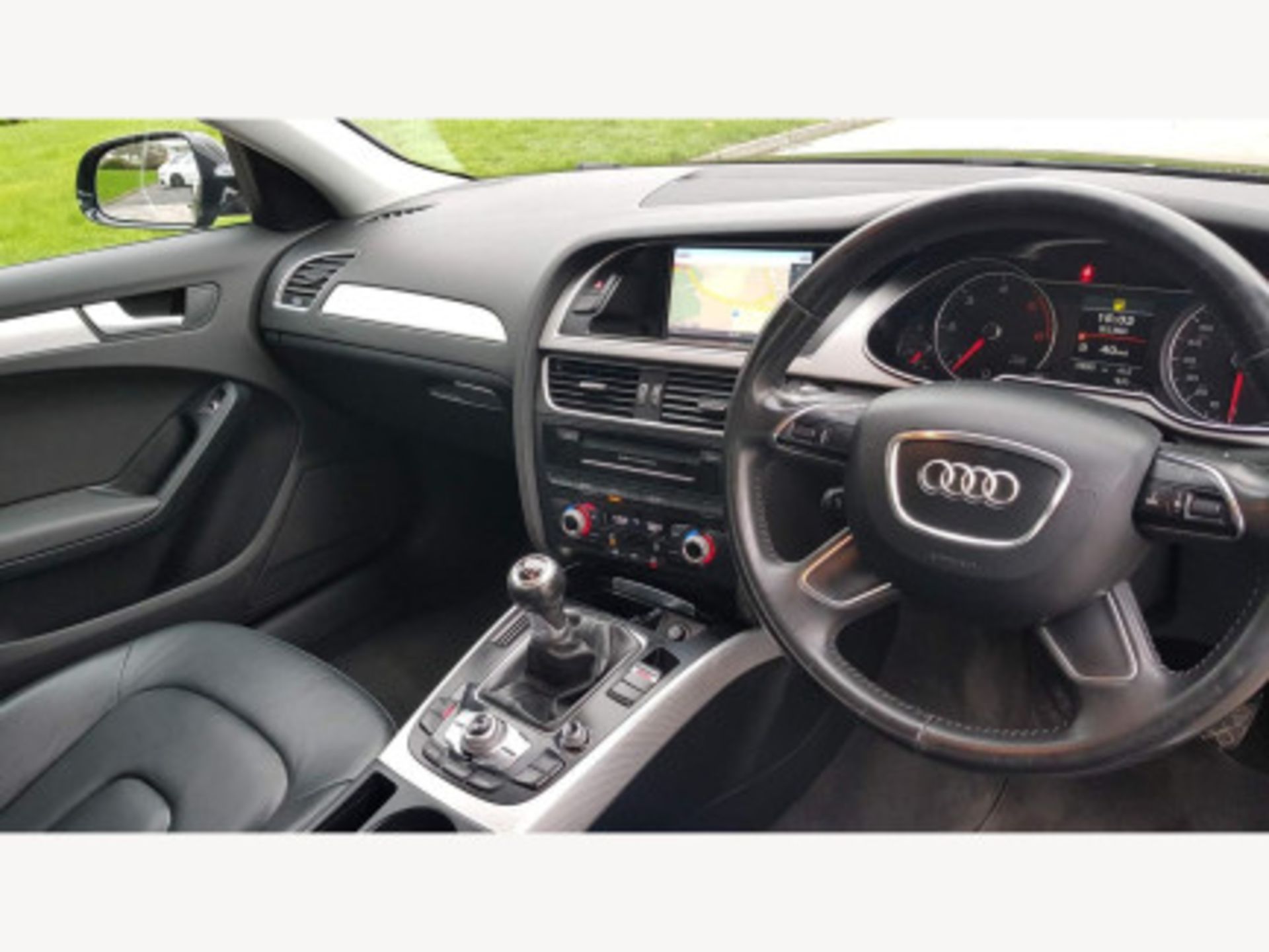 2013 AUDI A4 2.0 TDI SE TECHNIK 4DR - >>-NO VAT ON HAMMER<< - Bild 56 aus 193