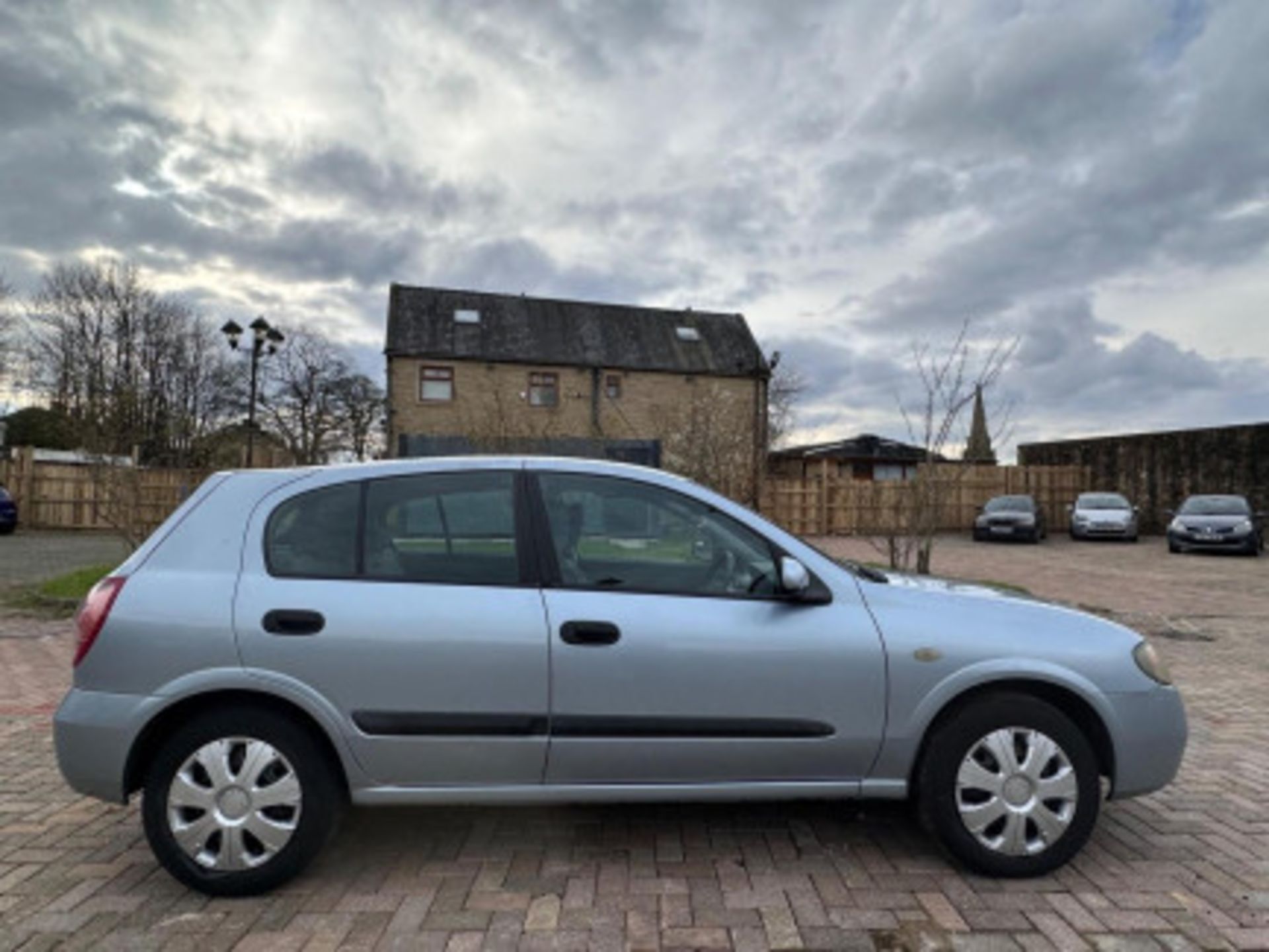 2006 NISSAN ALMERA - PERFECT CAR FOR BEGINNERS AND YOUNG LEARNERS >>--NO VAT ON HAMMER--<< - Image 38 of 92