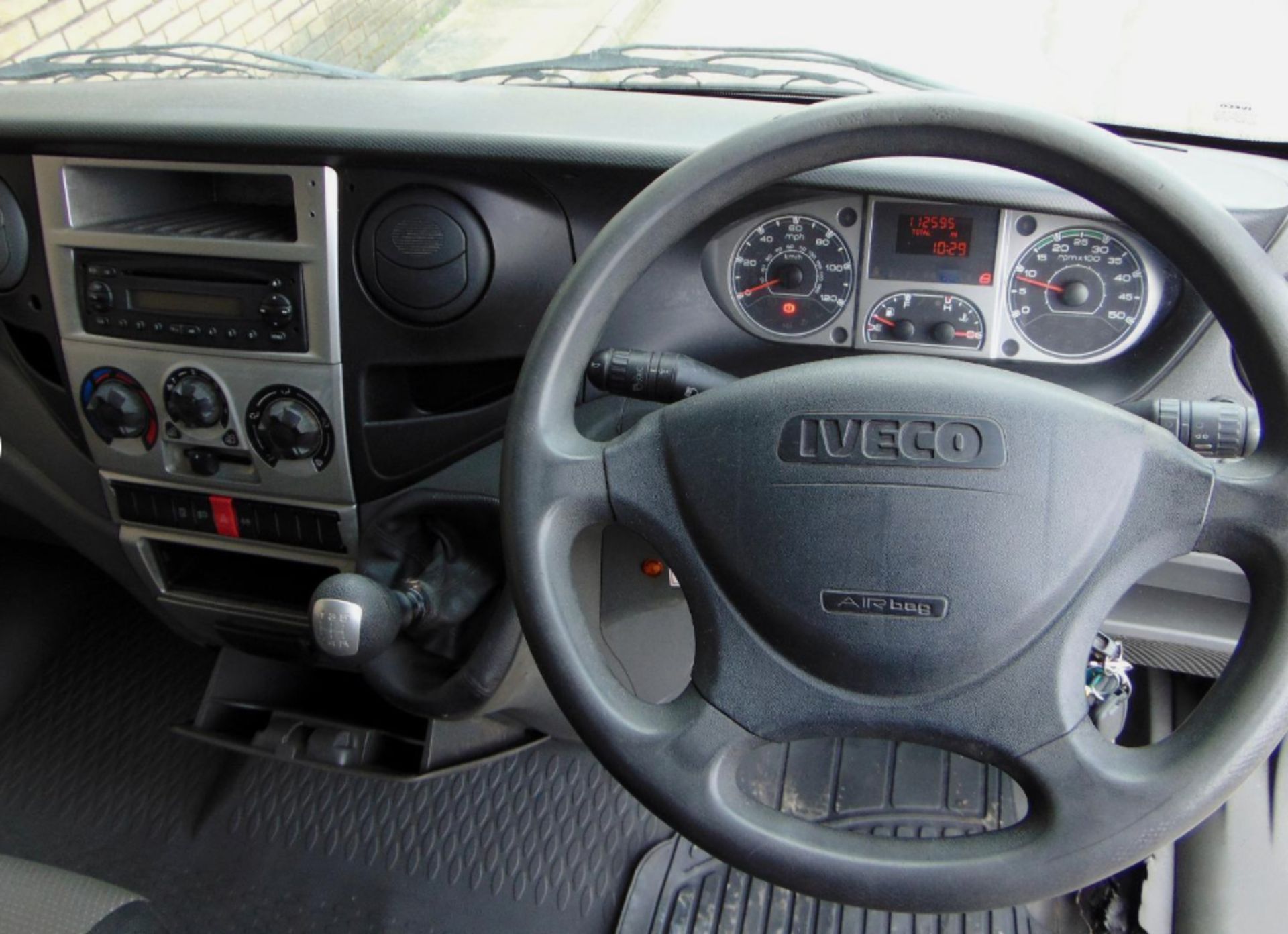 2011 IVECO DAILY TIPPER - DIRECT FROM CONWY COUNCIL, LOW MILEAGE, IMPECCABLE CONDITION - Image 8 of 15