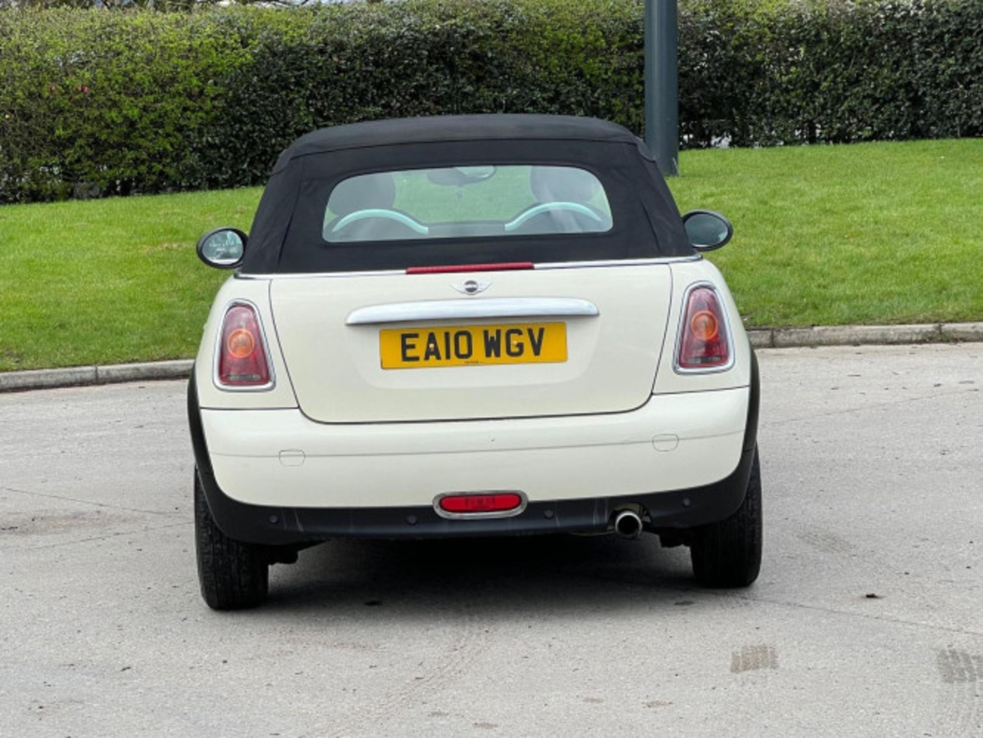 2010 MINI CONVERTIBLE ONE 1.6 - 92K MILES -WELL-MAINTAINED >--NO VAT ON HAMMER--<< - Image 87 of 95