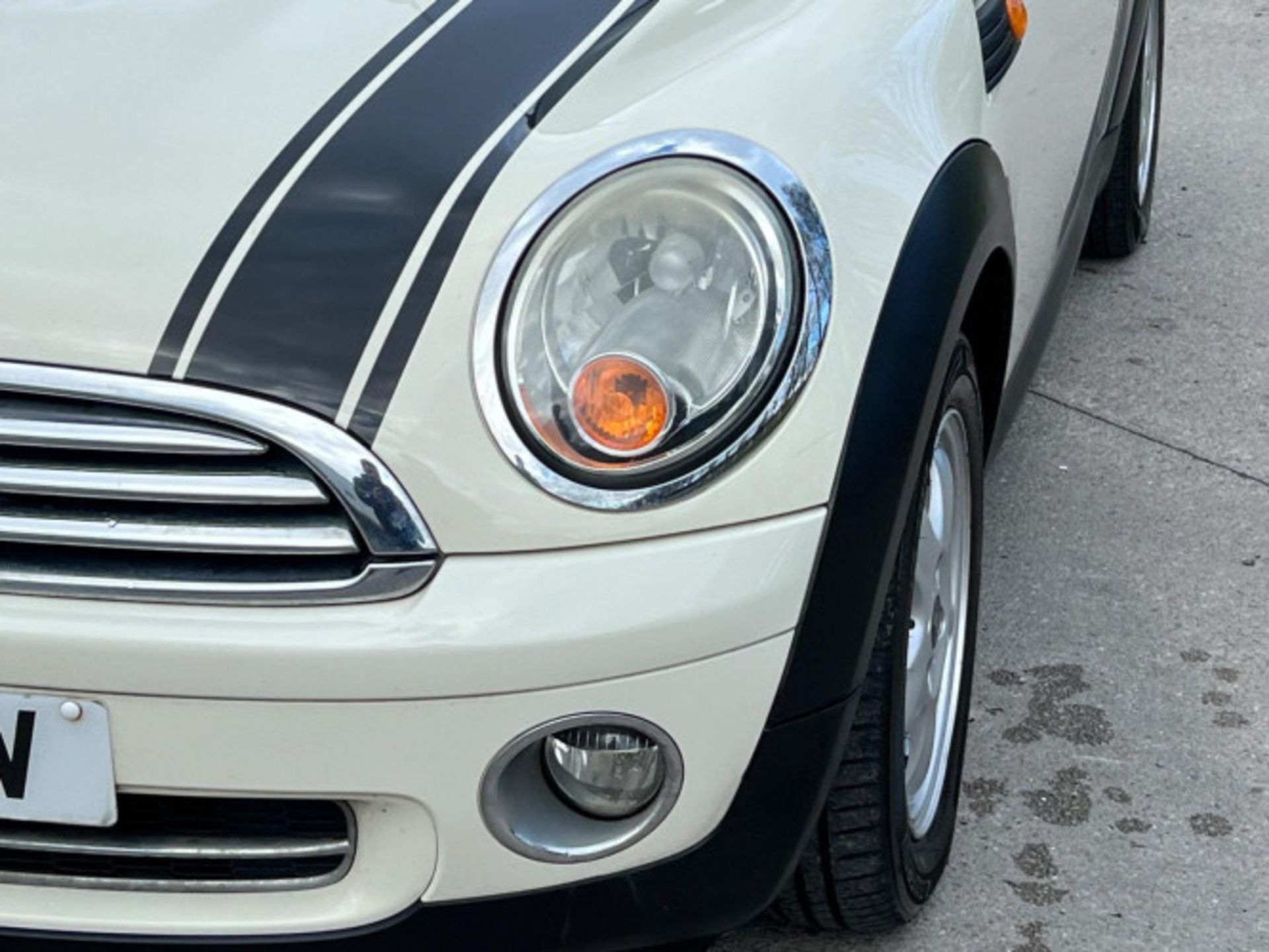 2010 MINI CONVERTIBLE ONE 1.6 - 92K MILES -WELL-MAINTAINED >--NO VAT ON HAMMER--<< - Image 70 of 95