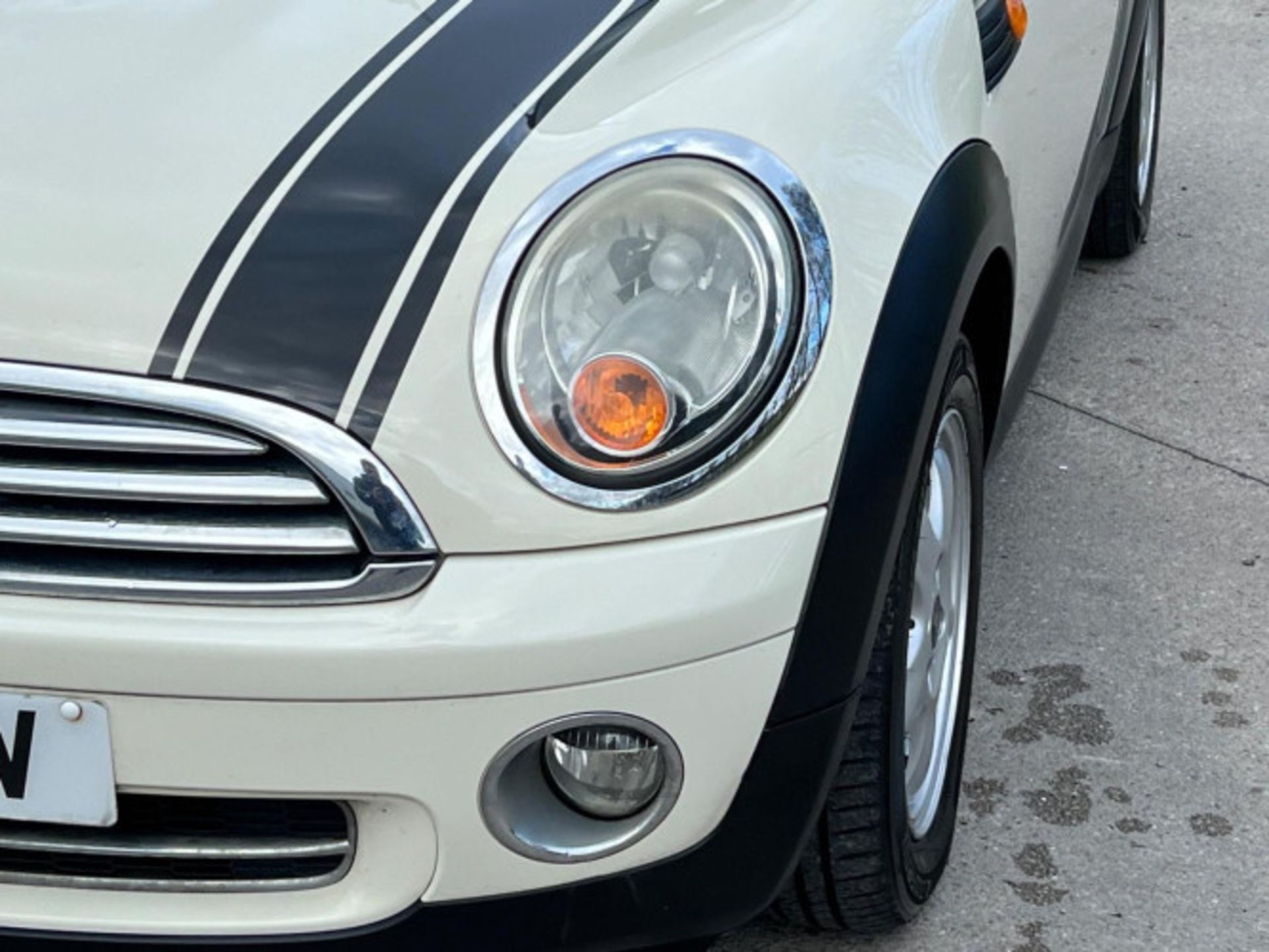 2010 MINI CONVERTIBLE ONE 1.6 - 92K MILES -WELL-MAINTAINED >--NO VAT ON HAMMER--<< - Bild 70 aus 95