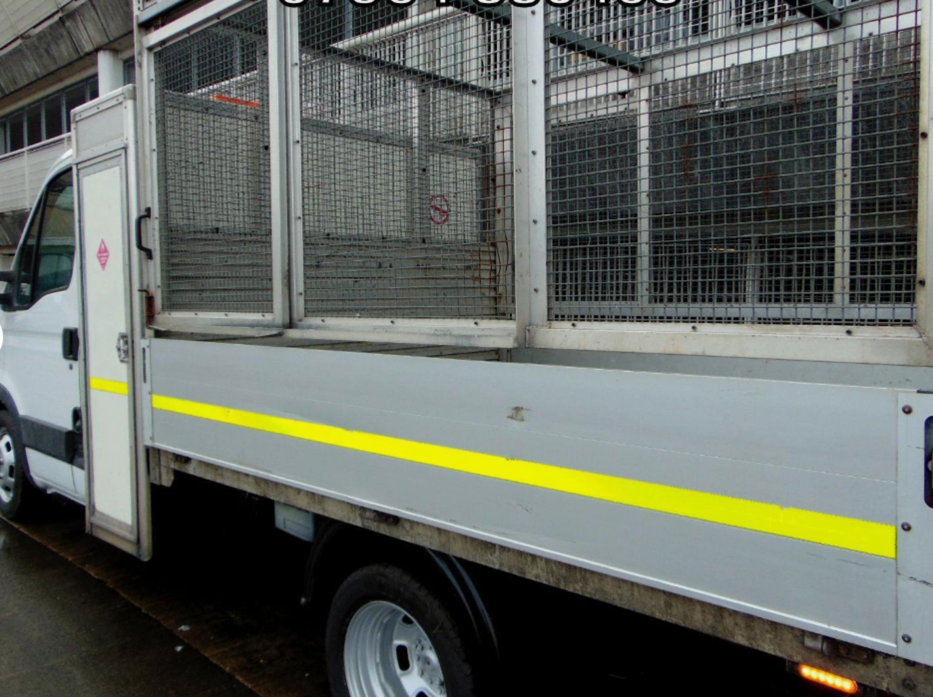 2011 IVECO DAILY TIPPER - DIRECT FROM CONWY COUNCIL, LOW MILEAGE, IMPECCABLE CONDITION - Image 12 of 15