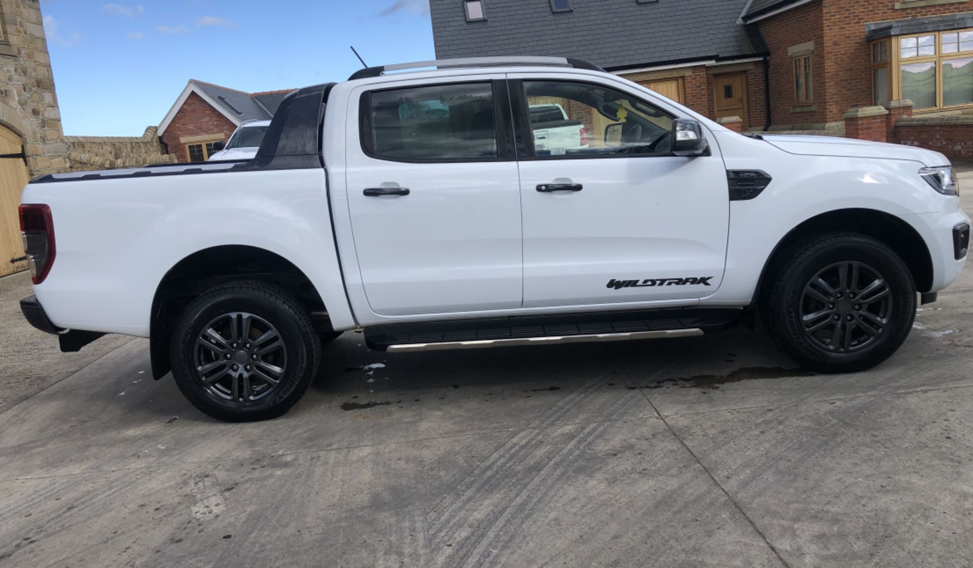2022 FORD RANGER WILD TRACK DOUBLE CAB PICKUP - ONLY 8K MILES!!!! GRAB A BARGAIN!!! - Bild 2 aus 8
