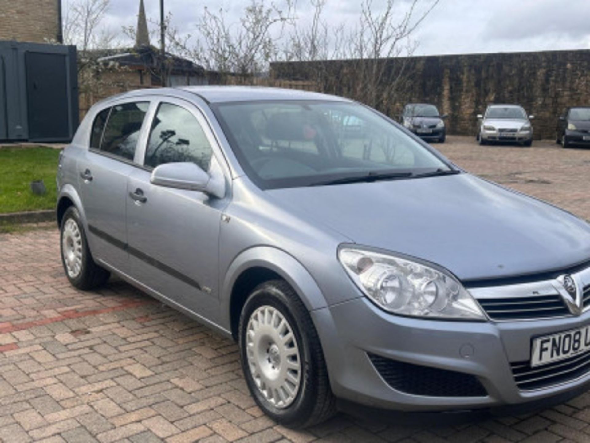 EXCEPTIONAL VAUXHALL ASTRA 1.4 16V LIFE 5 5DR (ONLY 67 K MILEAGE ) >>--NO VAT ON HAMMER--<< - Image 42 of 83