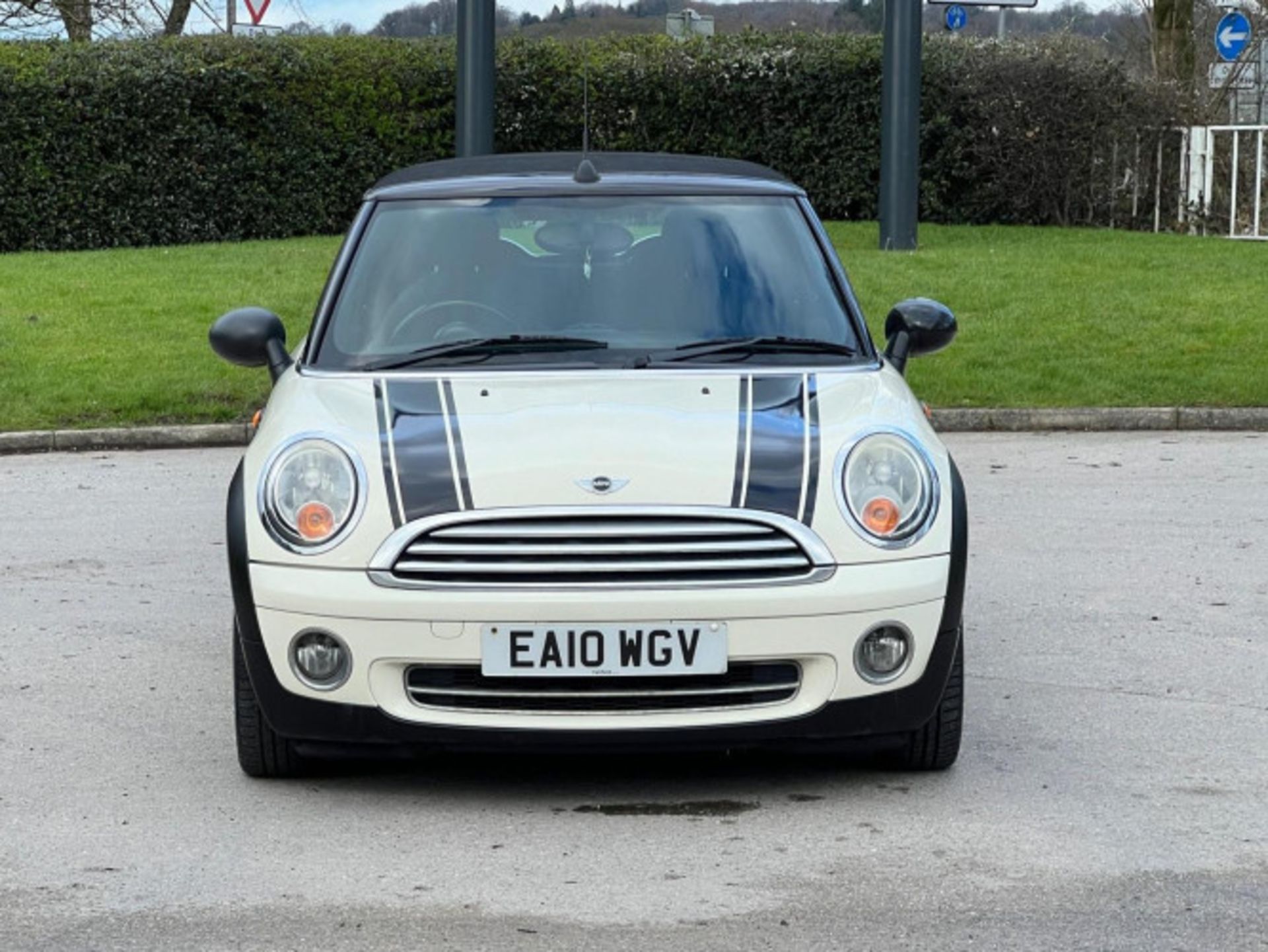 2010 MINI CONVERTIBLE ONE 1.6 - 92K MILES -WELL-MAINTAINED >--NO VAT ON HAMMER--<< - Image 93 of 95