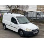VAUXHALL COMBO 1.7 DTI 2000: A RELIABLE AND WELL-MAINTAINED VAN >>--NO VAT ON HAMMER--<<