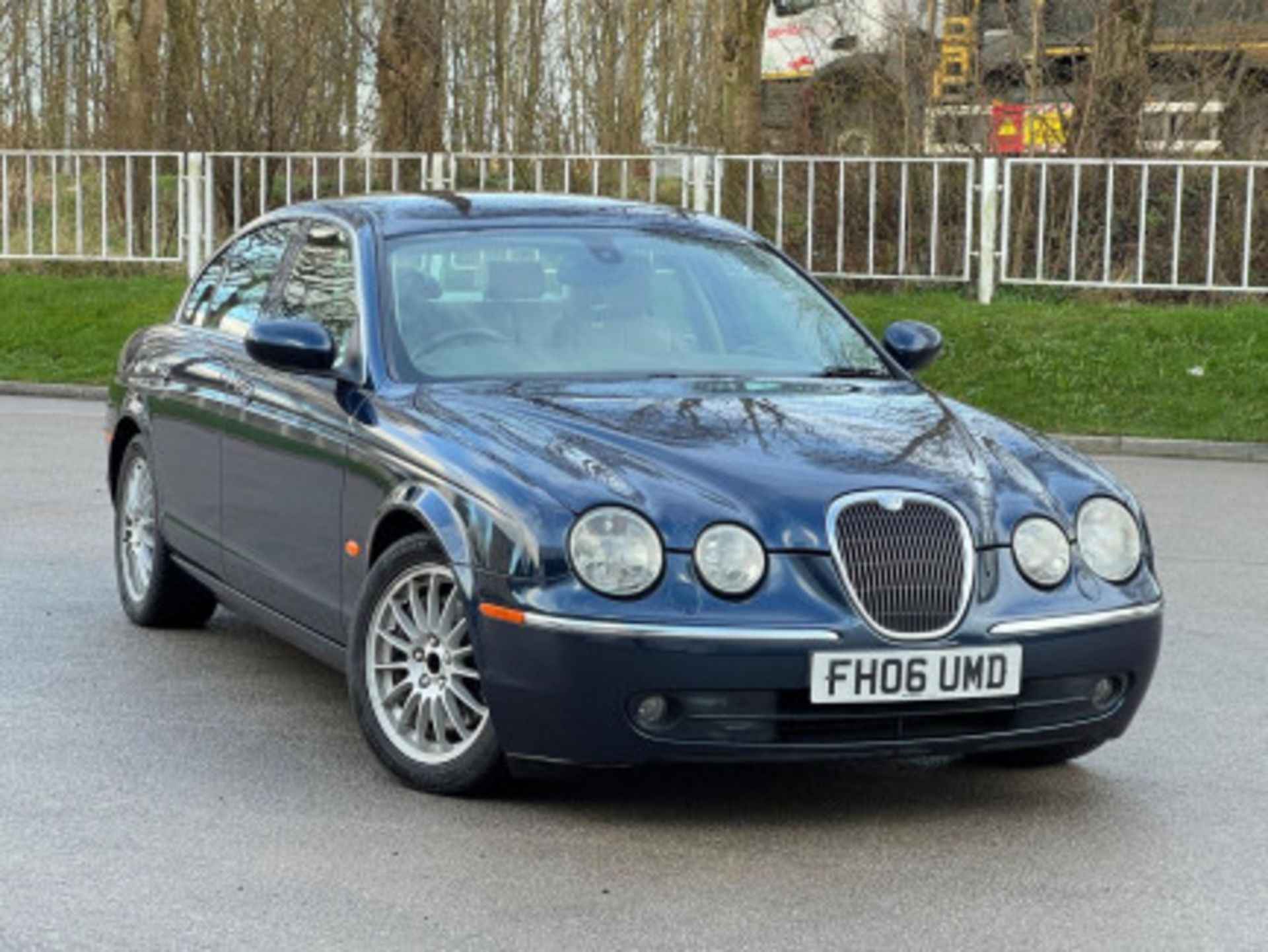 LUXURY JAGUAR S-TYPE SE DIESEL AUTO - A SOPHISTICATED SEDAN >>--NO VAT ON HAMMER--<< - Image 55 of 131