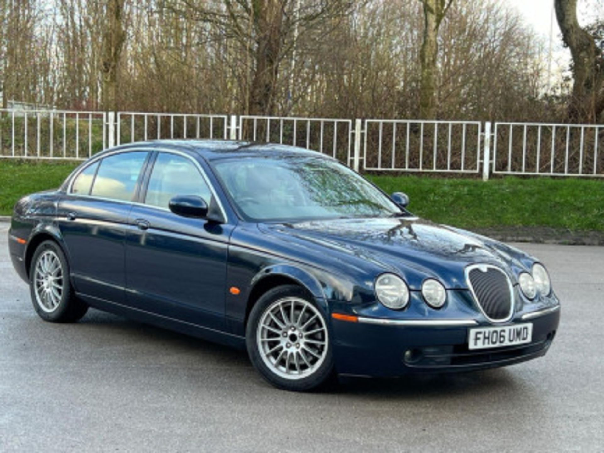 LUXURY JAGUAR S-TYPE SE DIESEL AUTO - A SOPHISTICATED SEDAN >>--NO VAT ON HAMMER--<< - Image 71 of 131