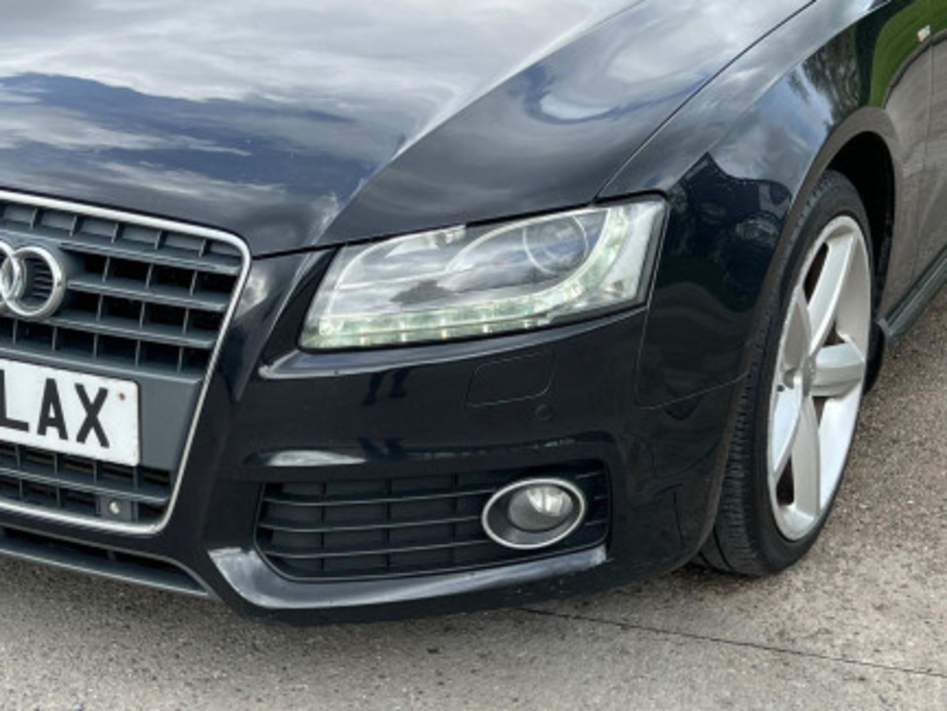 2009 AUDI A5 2.0 TDI S LINE EURO 4 2DR >>--NO VAT ON HAMMER--<< - Image 28 of 99