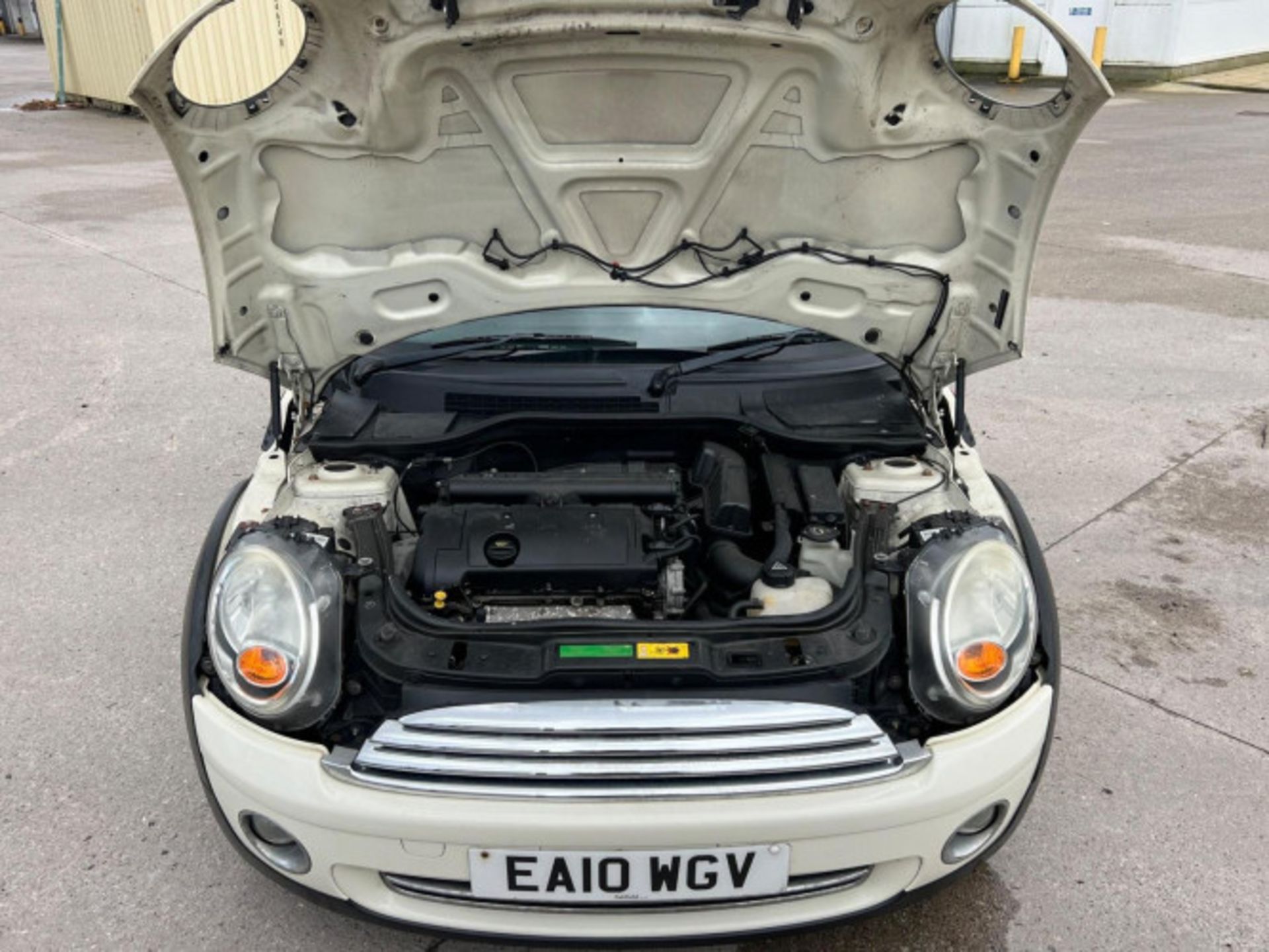 2010 MINI CONVERTIBLE ONE 1.6 - 92K MILES -WELL-MAINTAINED >--NO VAT ON HAMMER--<< - Bild 45 aus 95