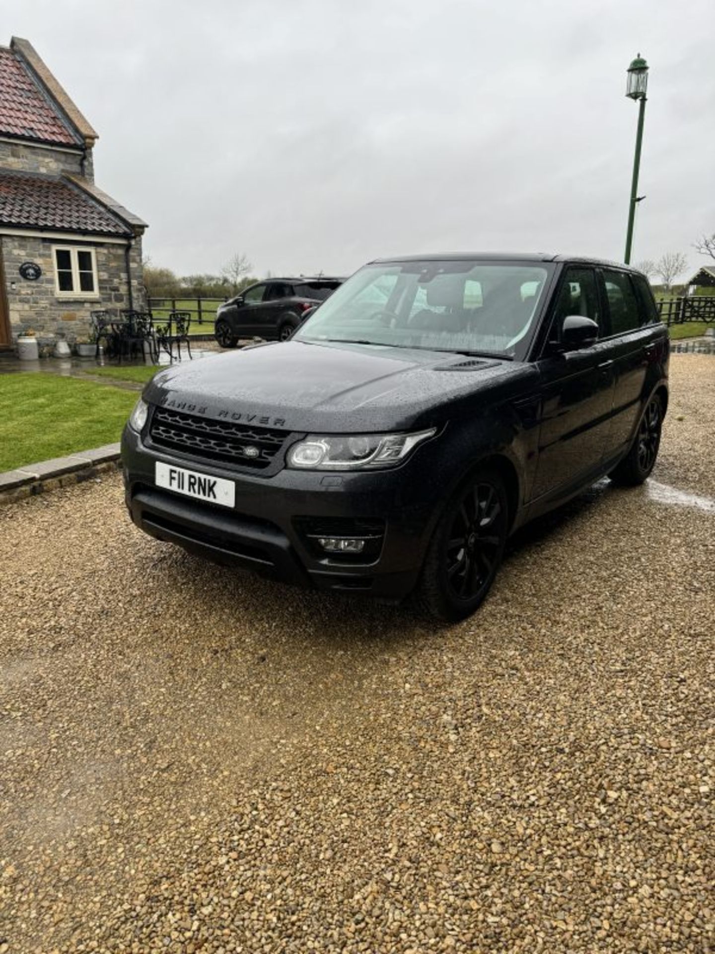 2017 RANGE ROVER SPORT - Image 2 of 5