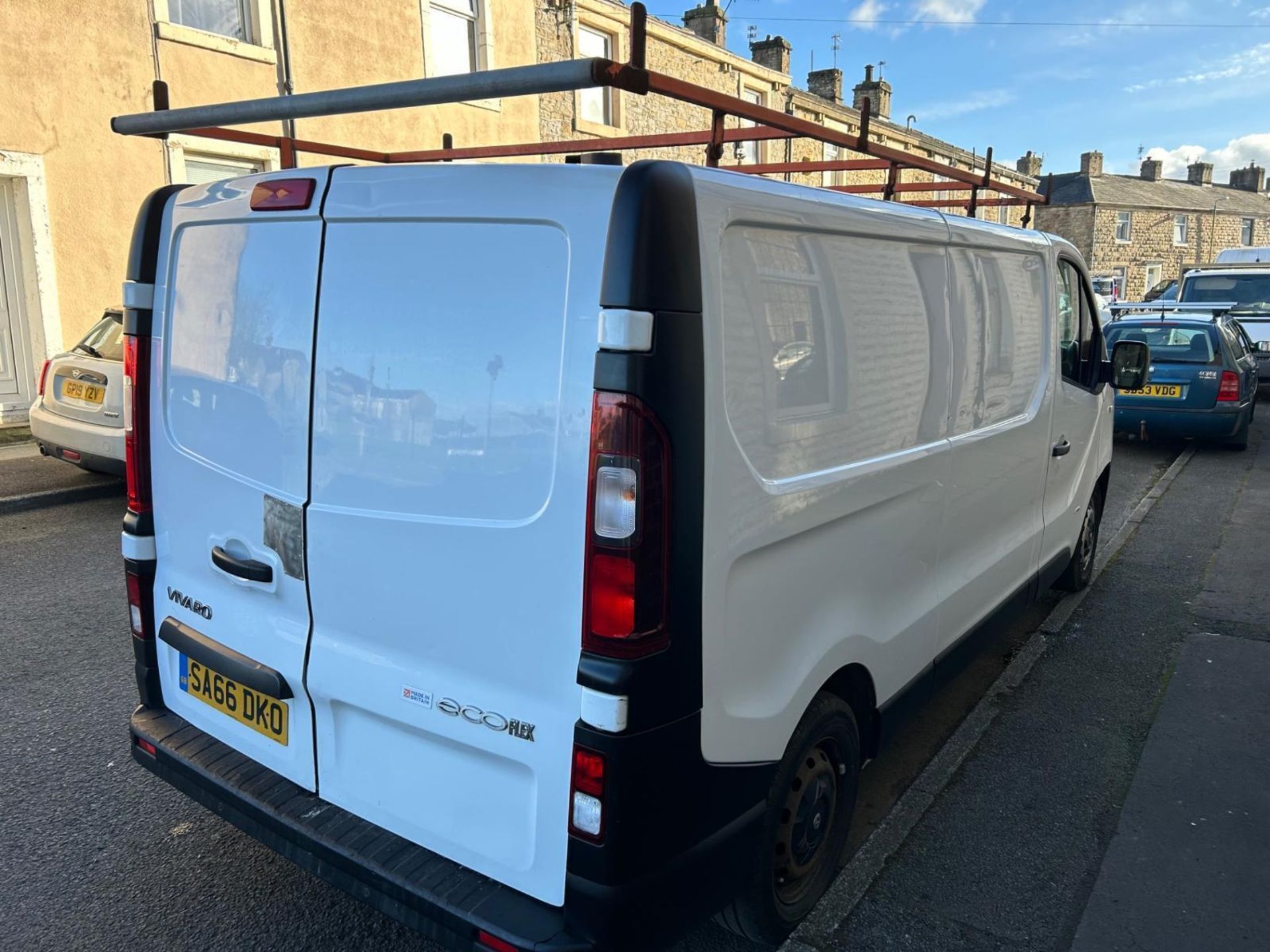 2016 VAUXHALL VIVARO SPORTIVE - ONLY 58K MILES - HPI CLEAR - READY FOR WORK! - Bild 4 aus 13