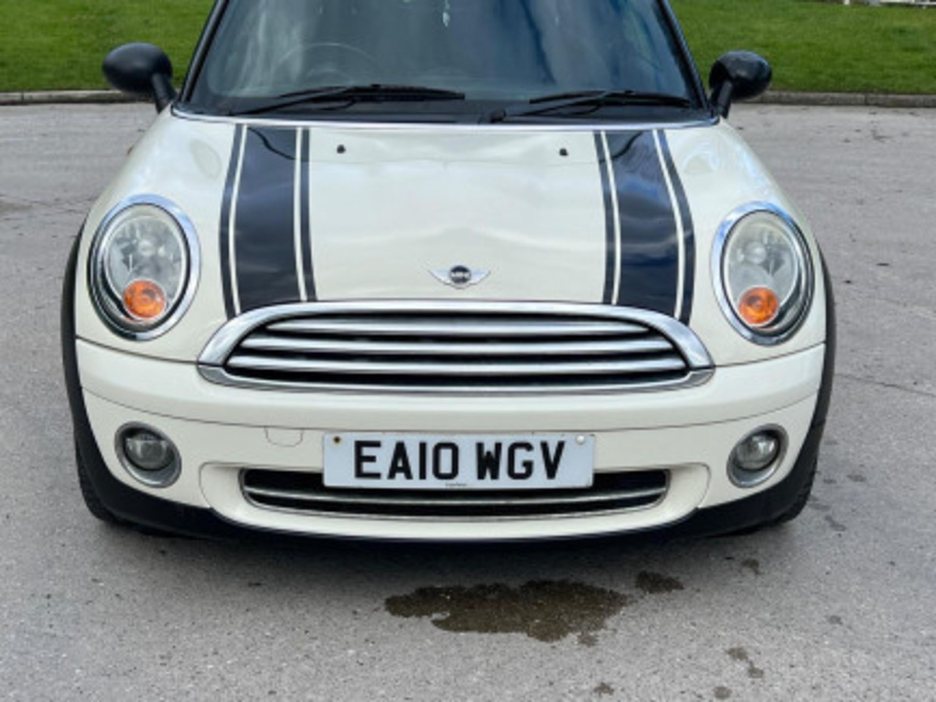 2010 MINI CONVERTIBLE ONE 1.6 - 92K MILES -WELL-MAINTAINED >--NO VAT ON HAMMER--<< - Image 29 of 95