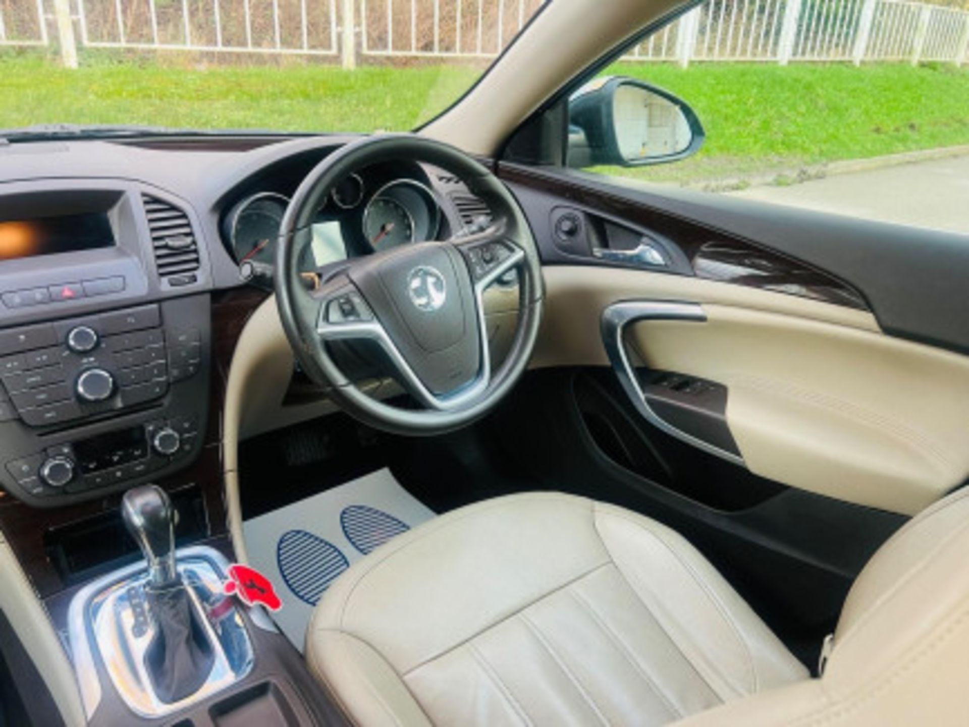 2012 VAUXHALL INSIGNIA 2.0 CDTI ELITE AUTO EURO 5 - DISCOVER EXCELLENCE >>--NO VAT ON HAMMER--<< - Image 23 of 120