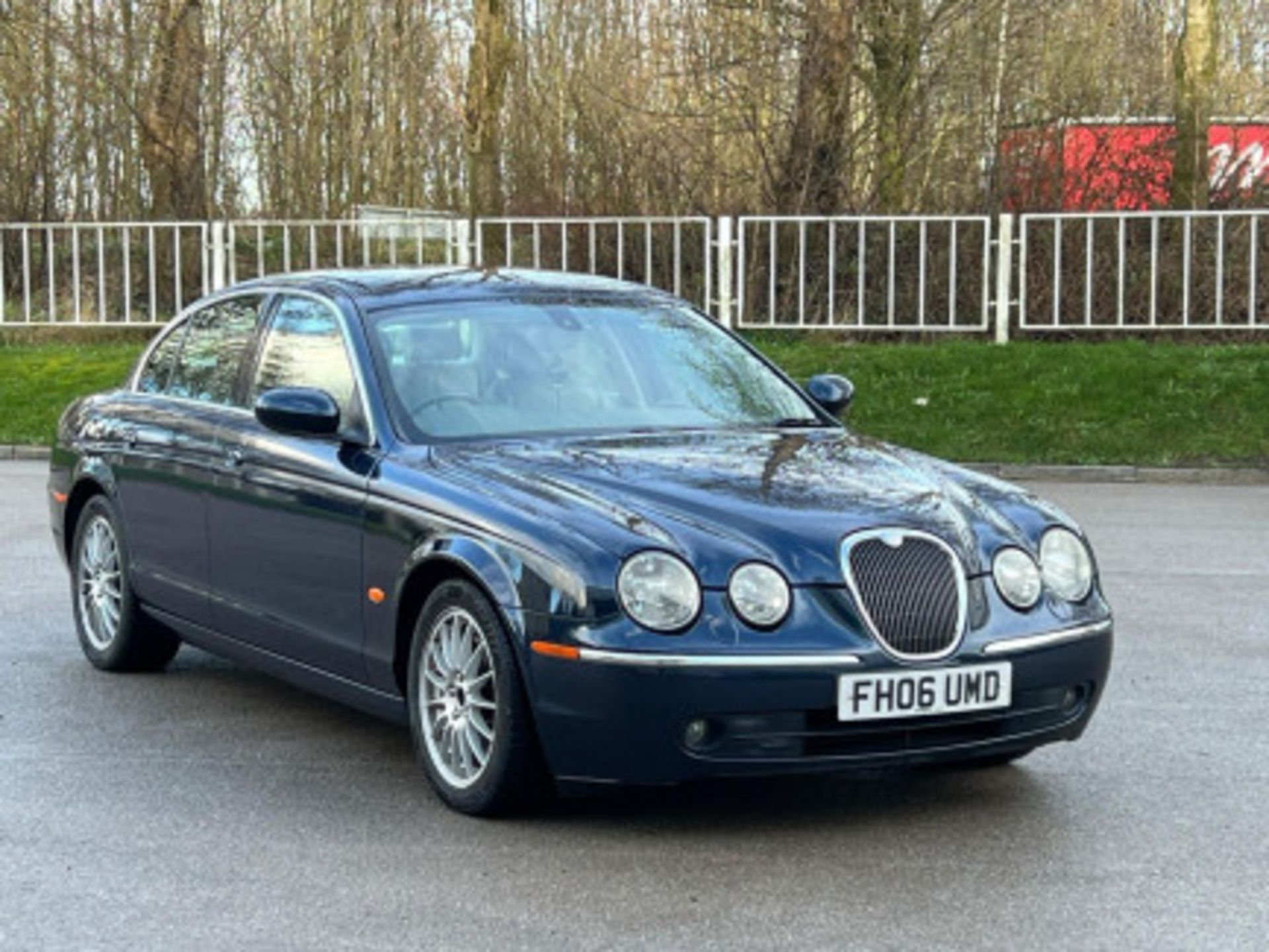 LUXURY JAGUAR S-TYPE SE DIESEL AUTO - A SOPHISTICATED SEDAN >>--NO VAT ON HAMMER--<< - Image 61 of 131