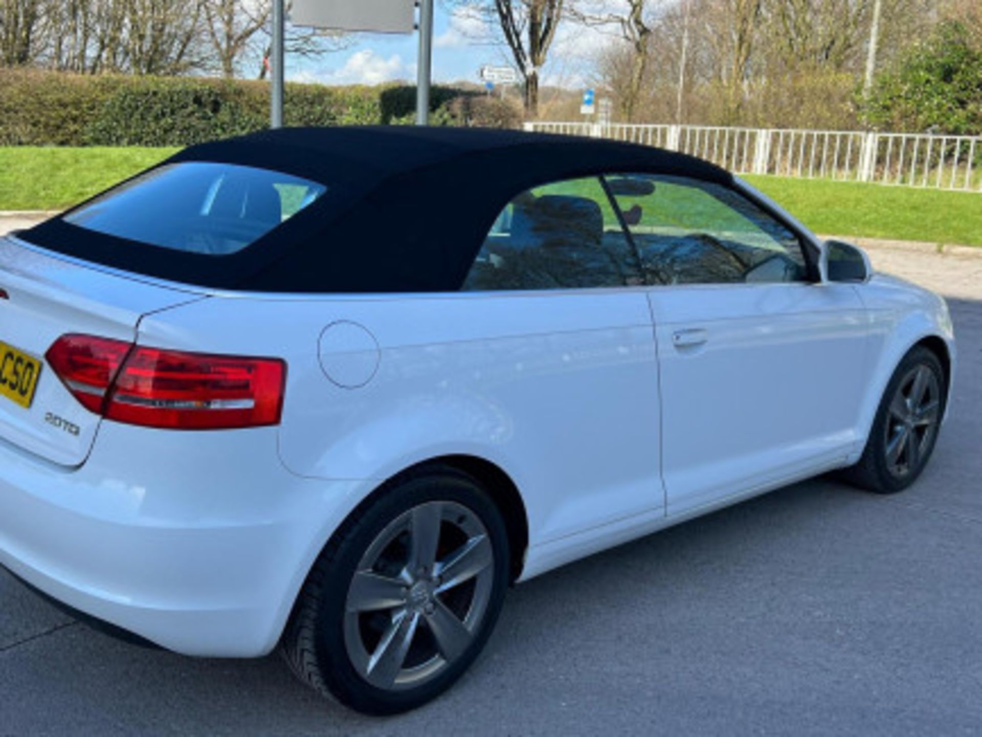 AUDI A3 CABRIOLET 2.0 TDI SPORT EURO 4 2DR **(ONLY 93 K MILEAGE)** >>--NO VAT ON HAMMER--<< - Bild 31 aus 113