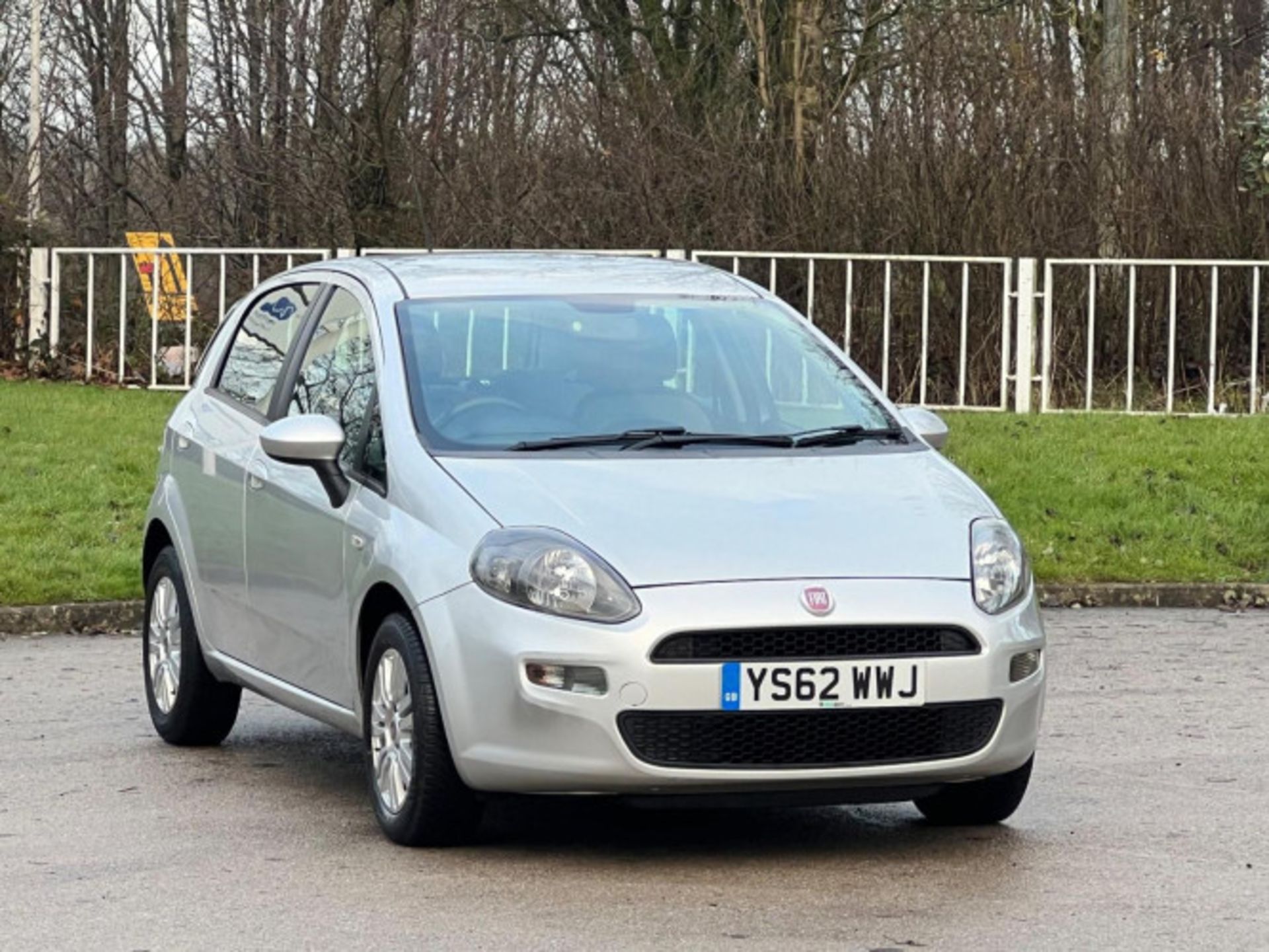 2013 FIAT PUNTO 1.4 PETROL - LONG MOT, >>--NO VAT ON HAMMER--<< - Bild 92 aus 105