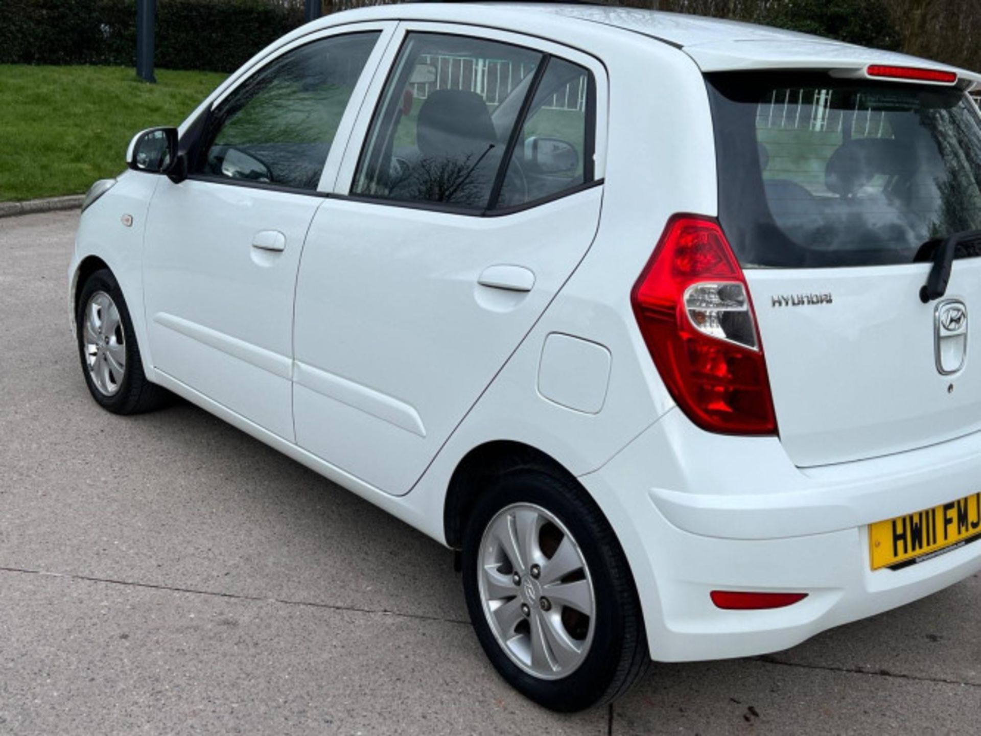 2011 HYUNDAI I10 1.2 STYLE EURO 5DR WHITE >>--NO VAT ON HAMMER--<< - Image 88 of 116