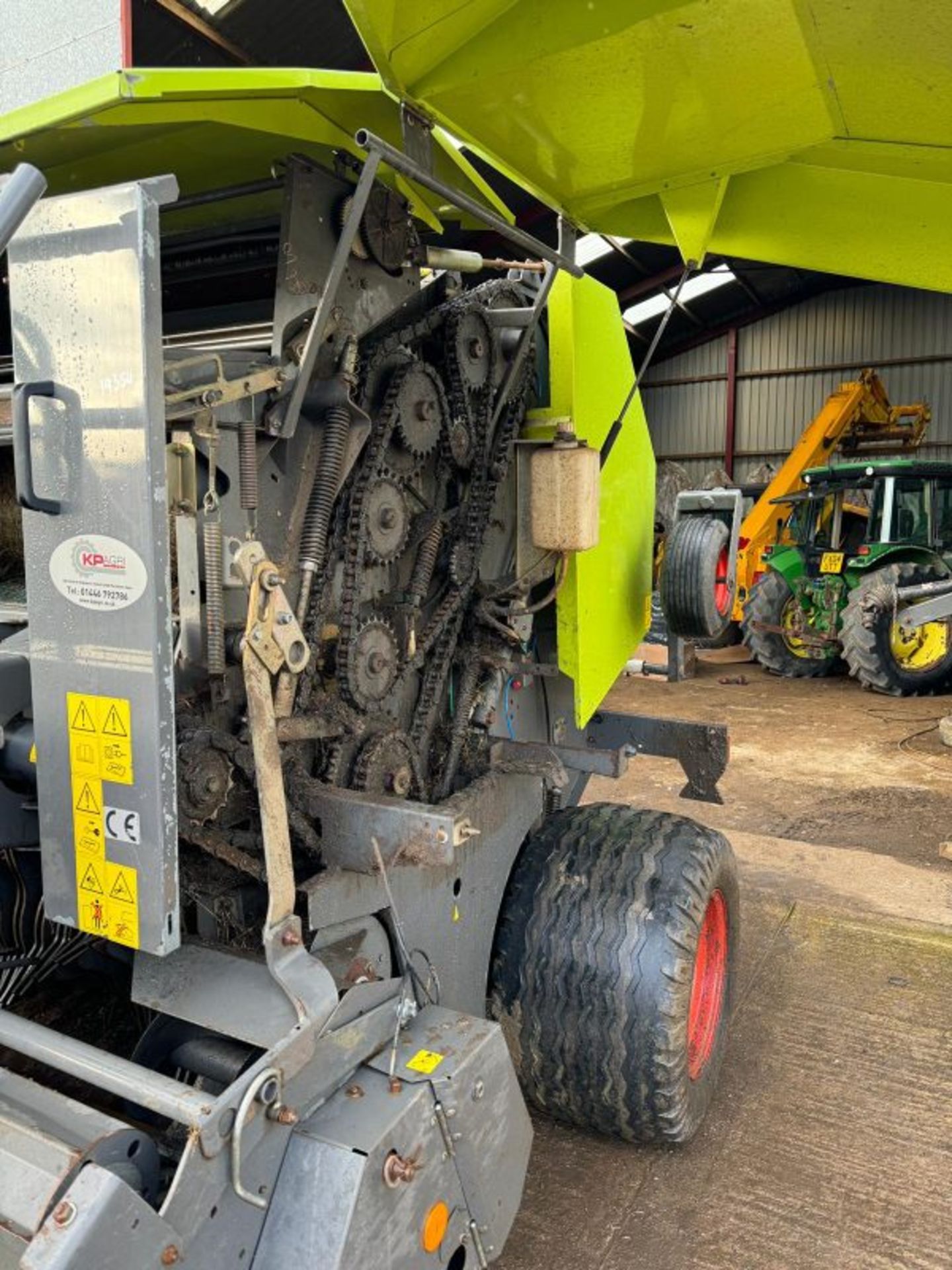 CLAAS ROLLANT 354 ROUND BALER - Image 8 of 9