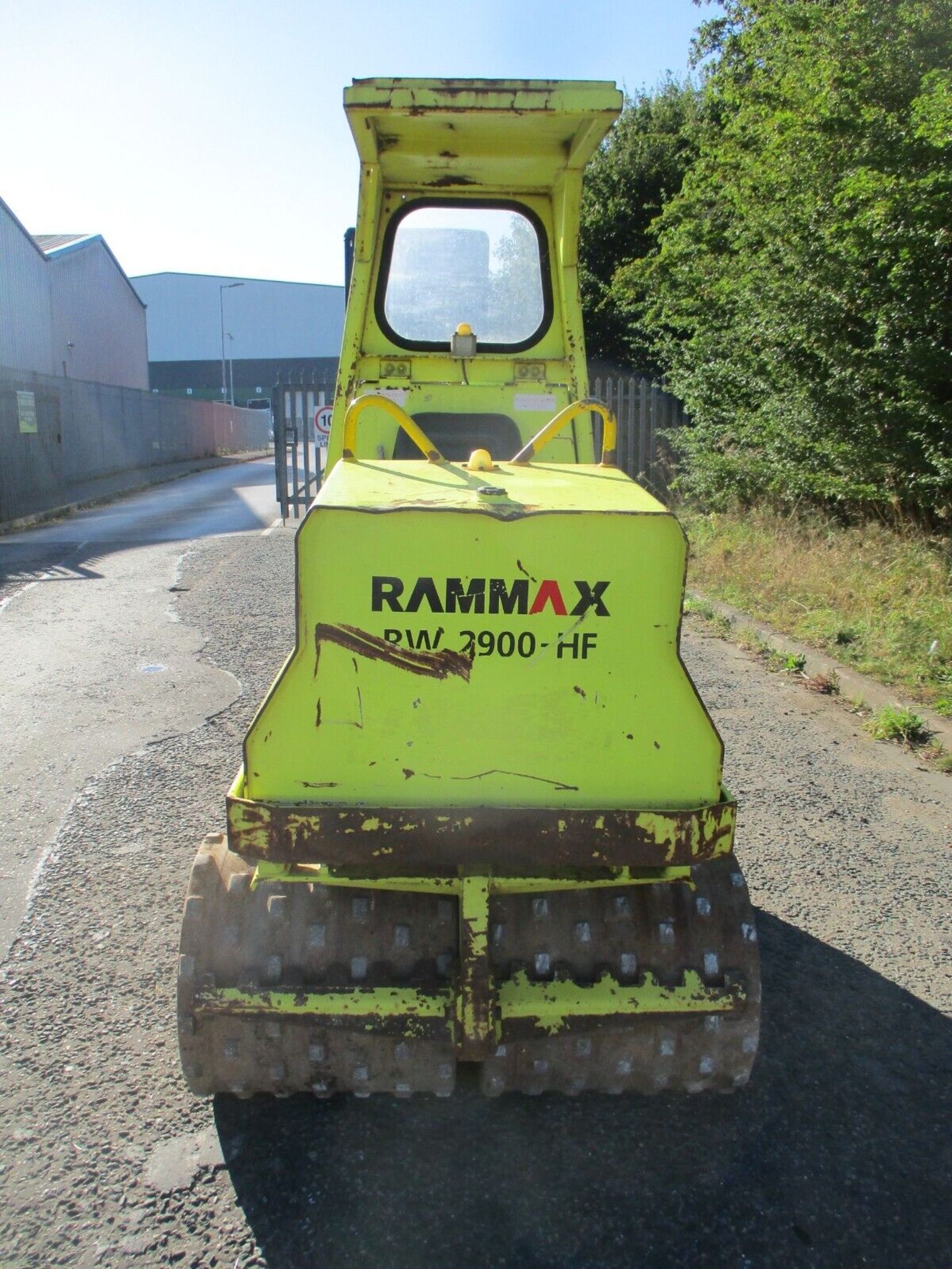 RAMMAX RW2900 TRENCH ROLLER - Image 3 of 13