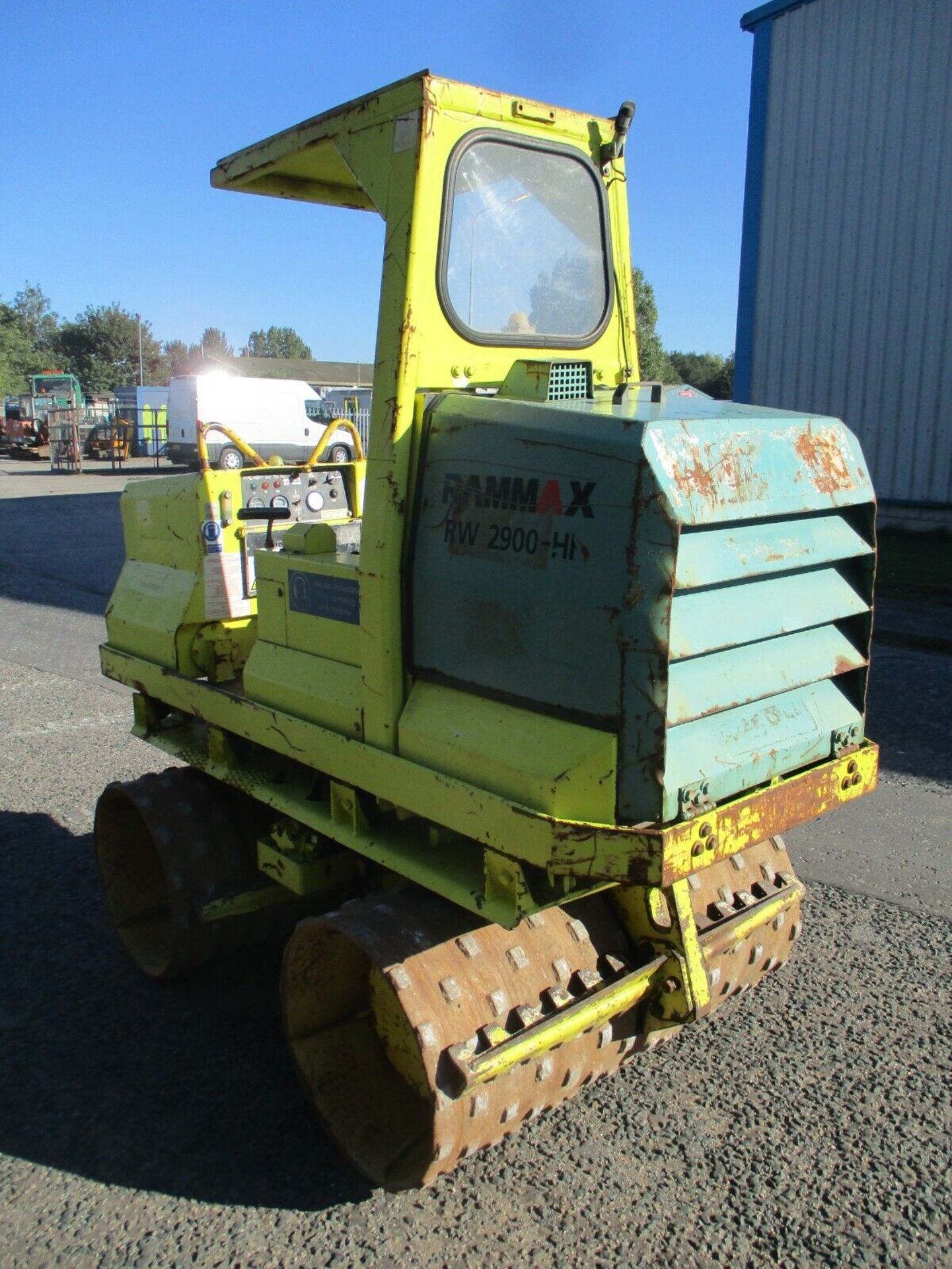 RAMMAX RW2900 TRENCH ROLLER - Image 8 of 13