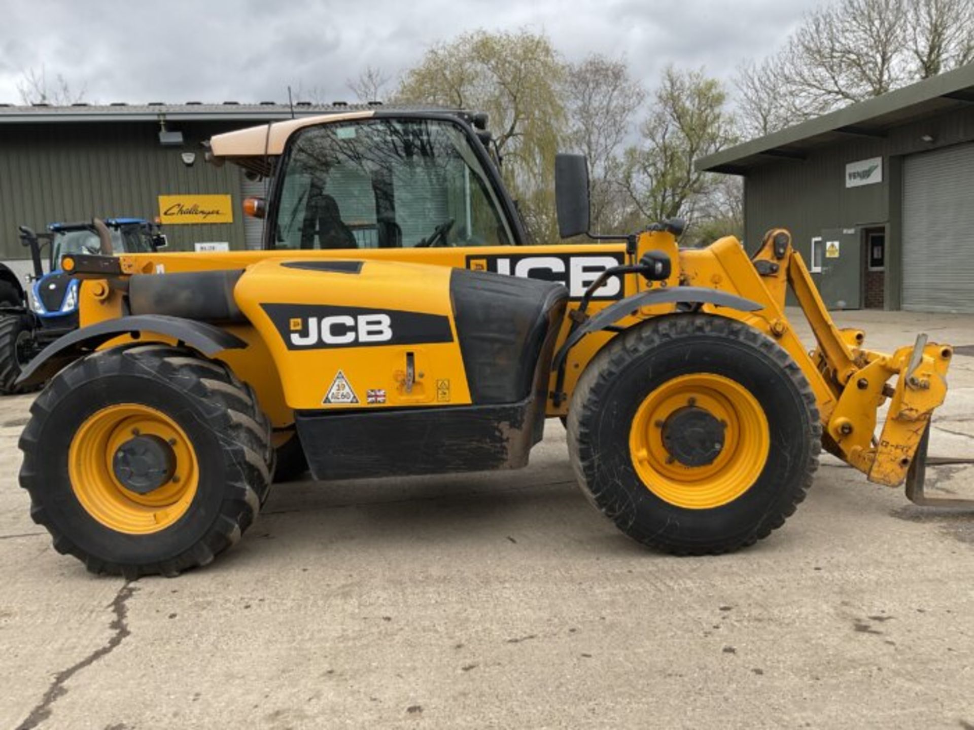 YEAR 2011 JCB 536-60 AGRI SUPER - Bild 4 aus 10